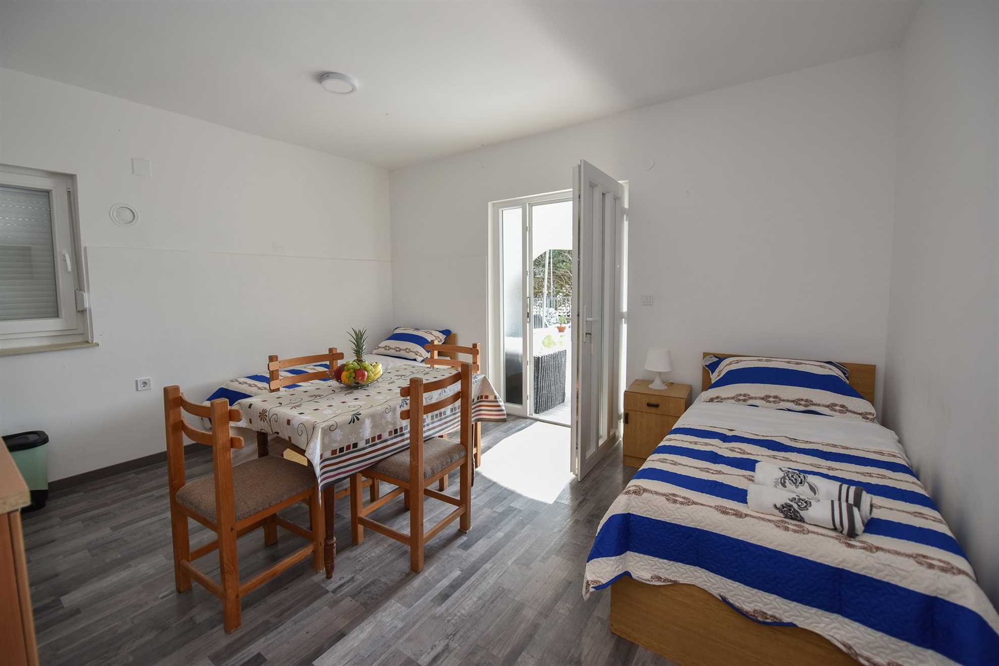 VALAPARTMANI  Stara Novalja, Otok Pag