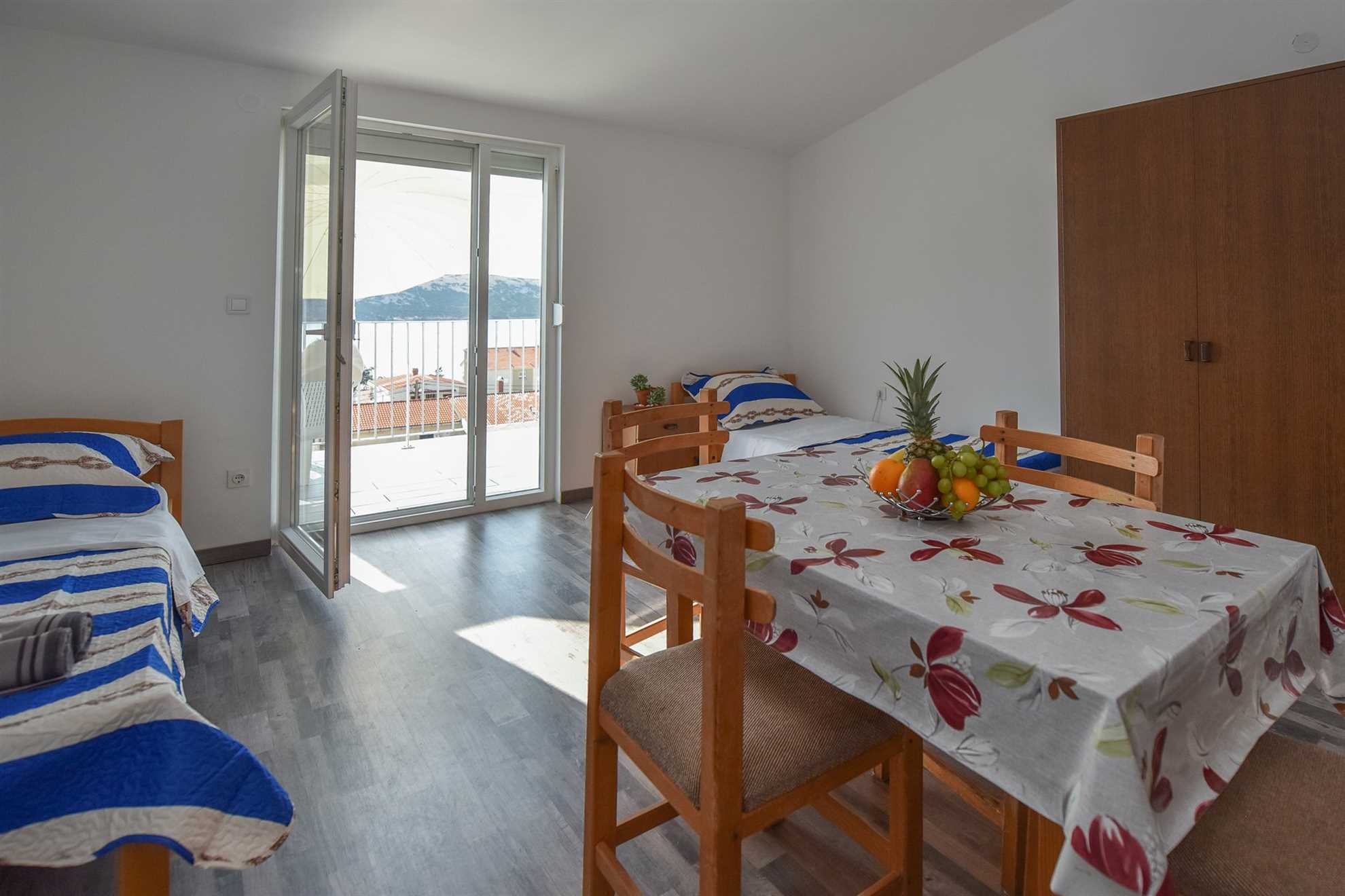 VALAPARTMANI  Stara Novalja, Otok Pag