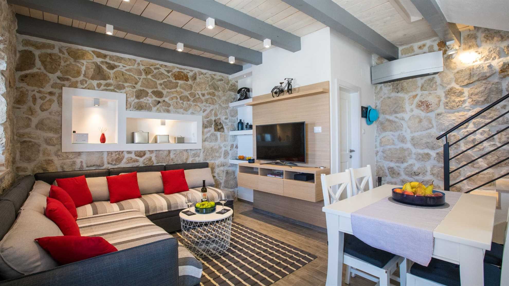 Villa Mariva | Brsecine Village