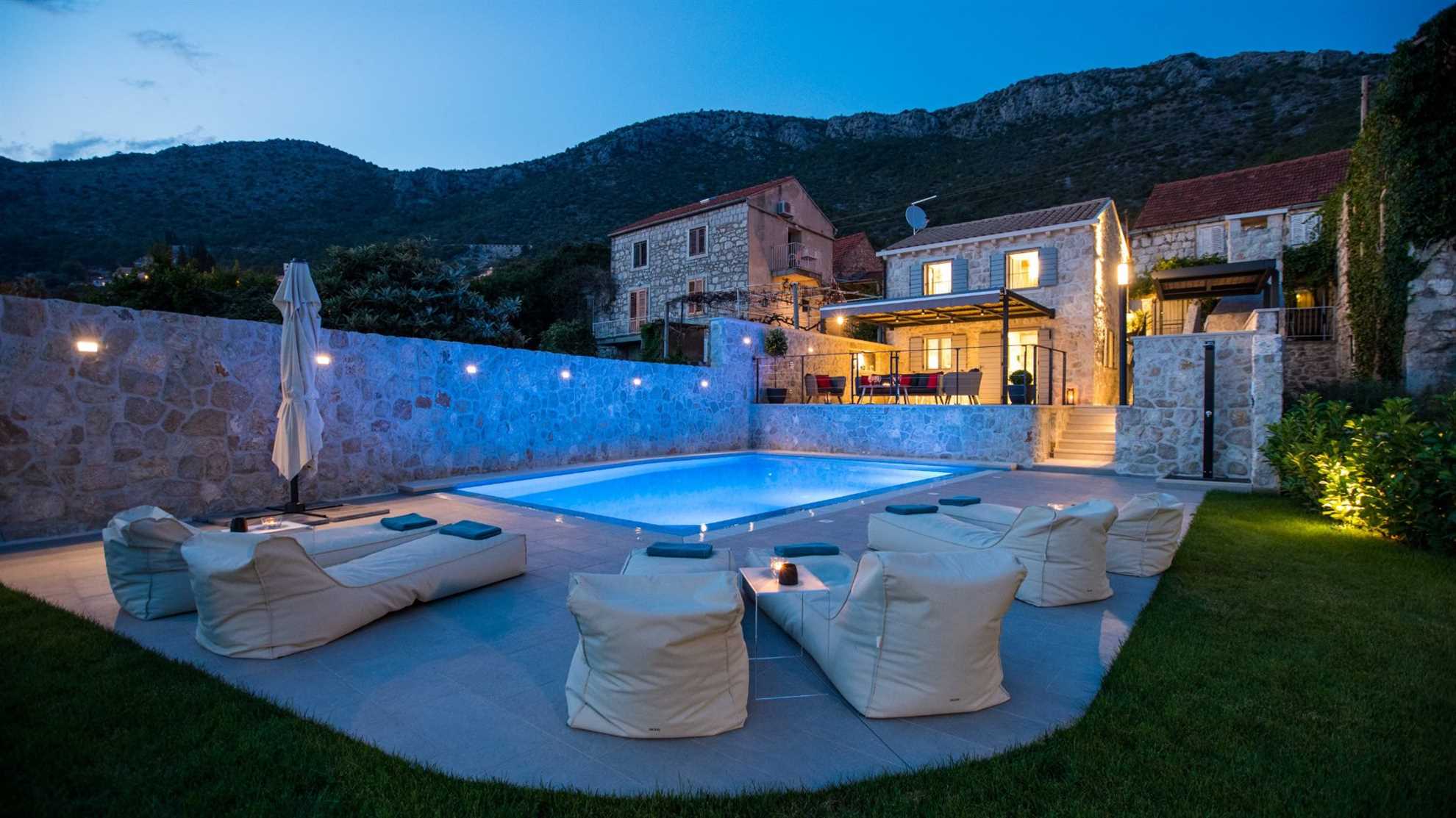 Villa Mariva | Brsecine Village