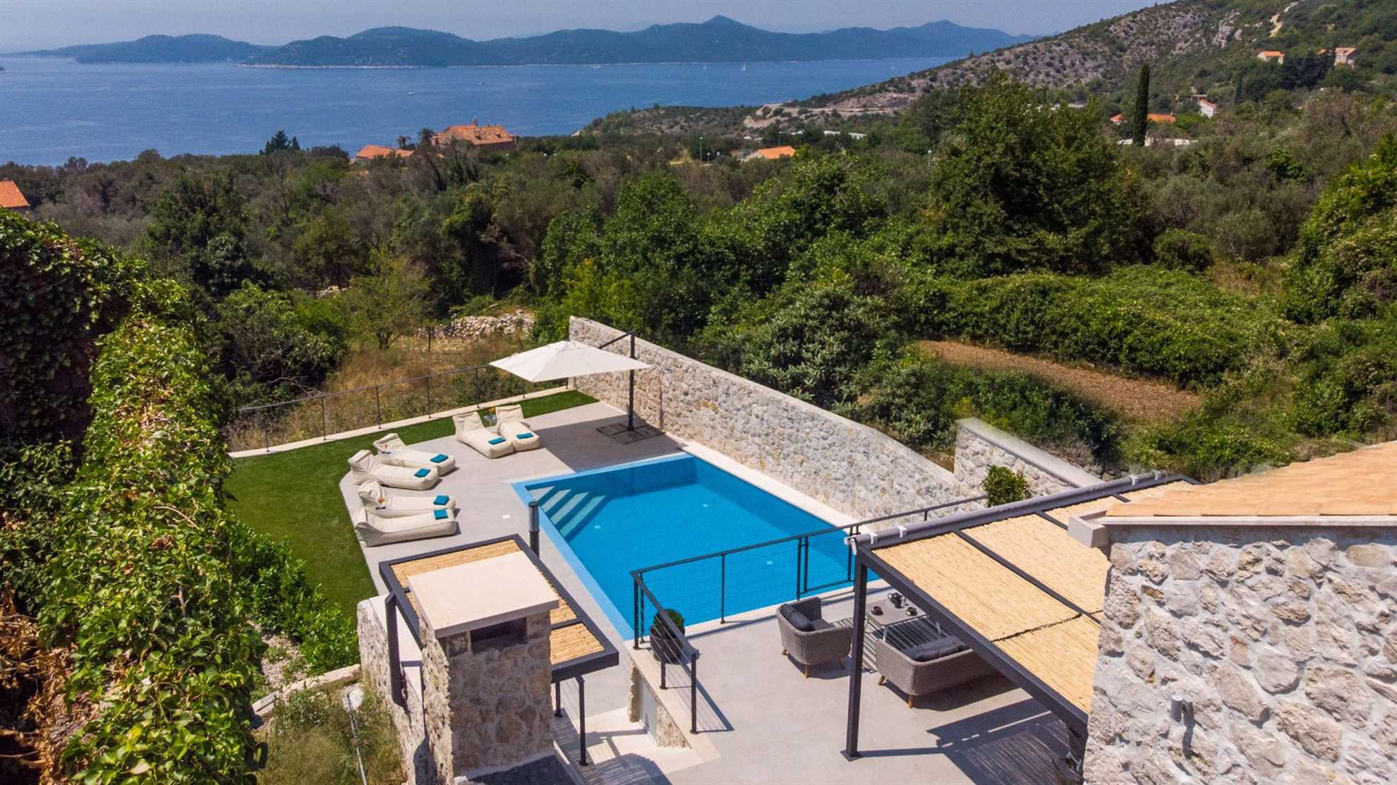 Villa Mariva | Brsecine Village