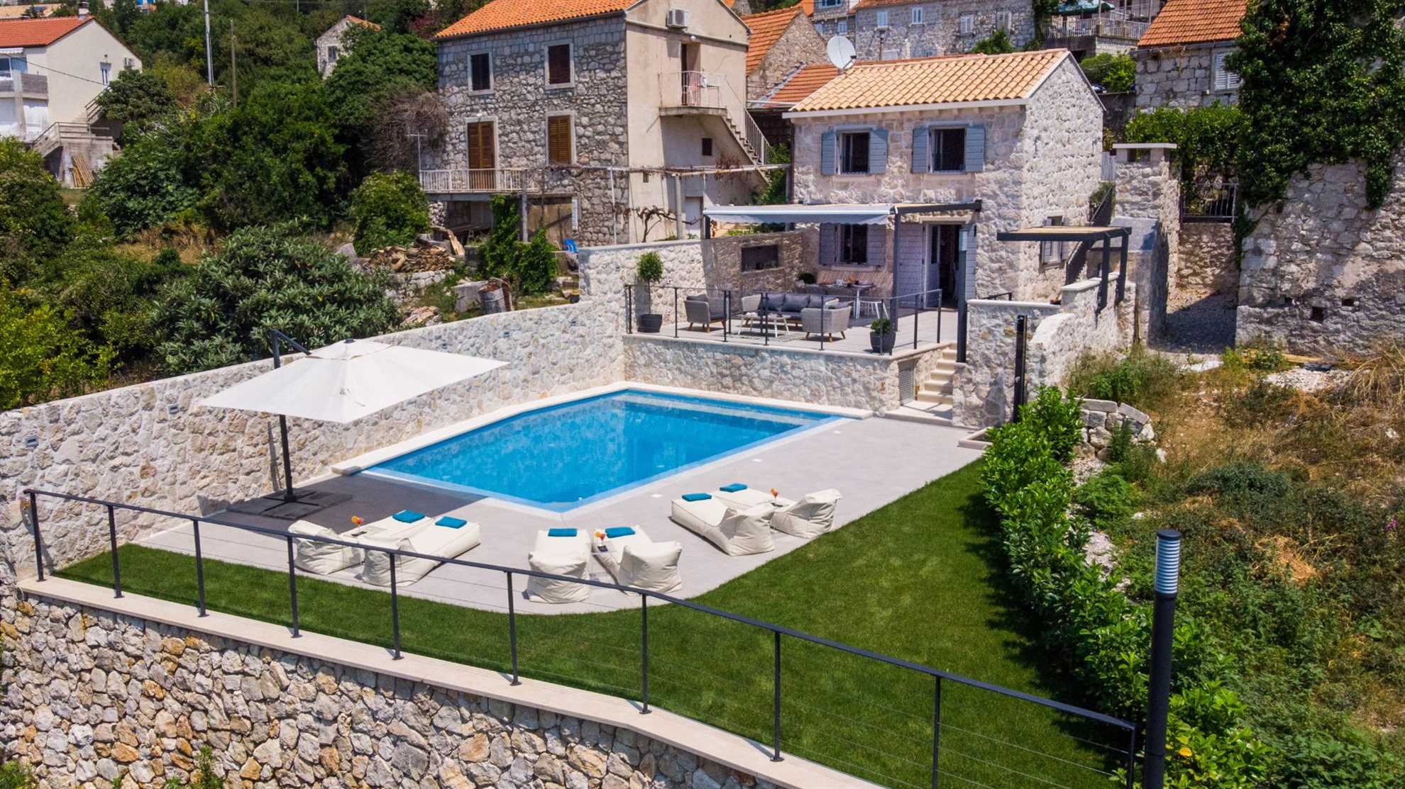 Villa Mariva | Brsecine Village