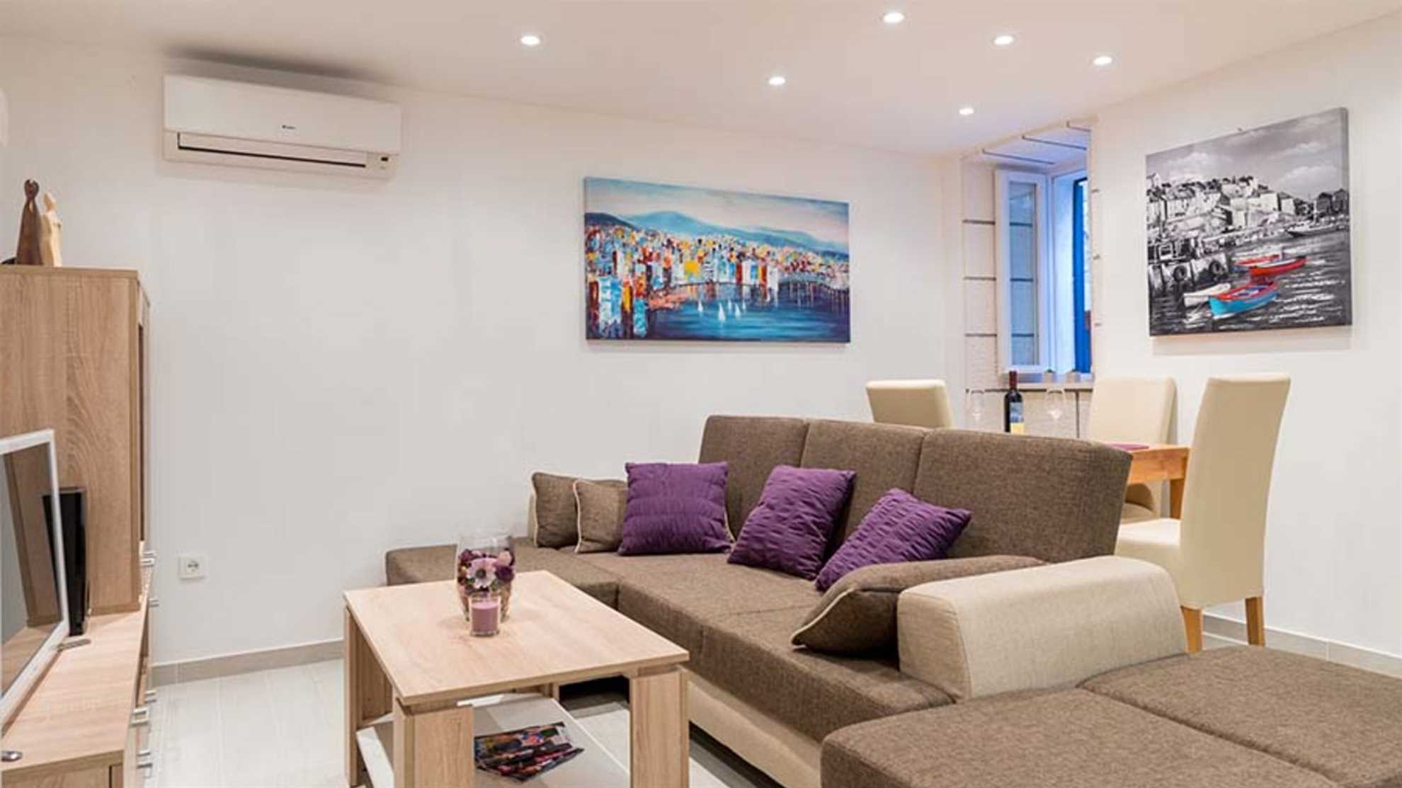 Apartment Domino | Old Town