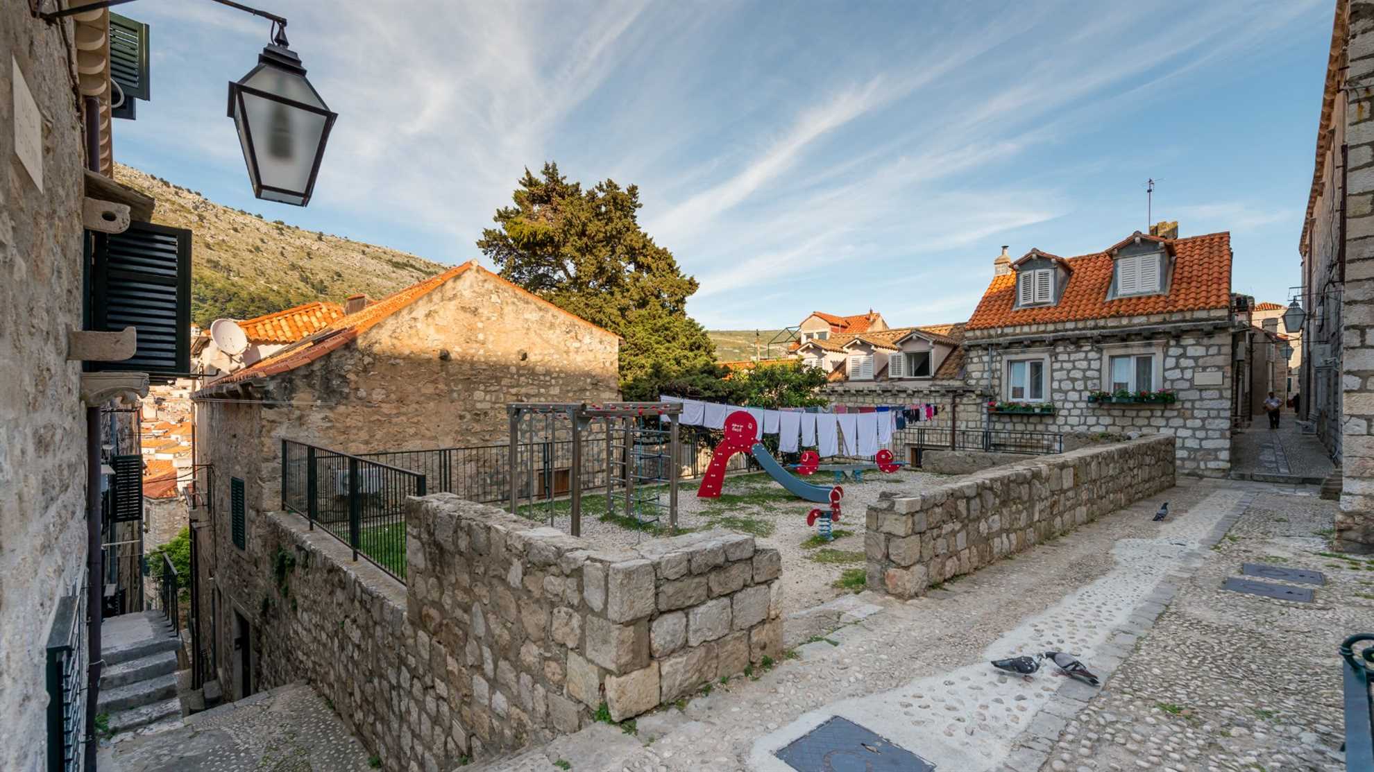 Apartment Domino | Old Town