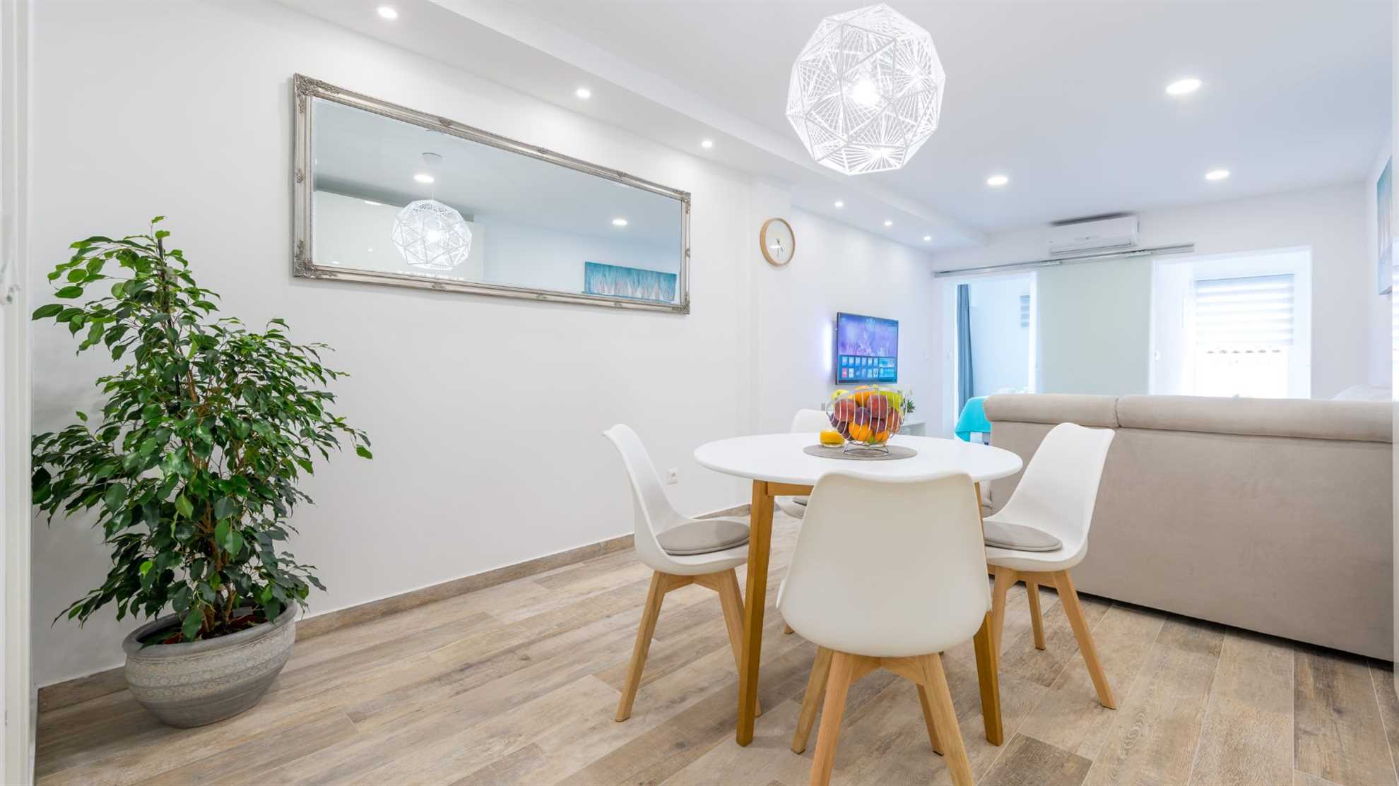 Apartment TopHill | Sea View