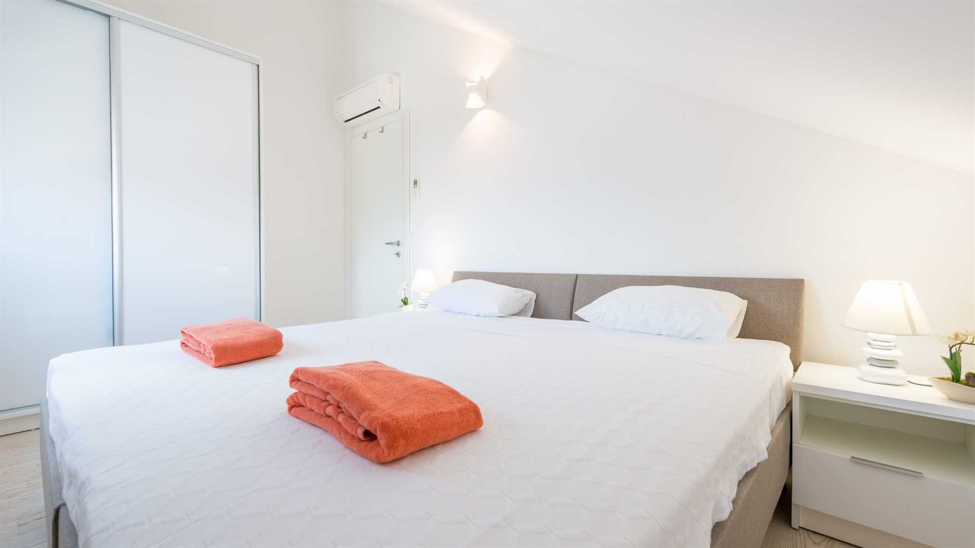 TopDeck | Three Bedroom