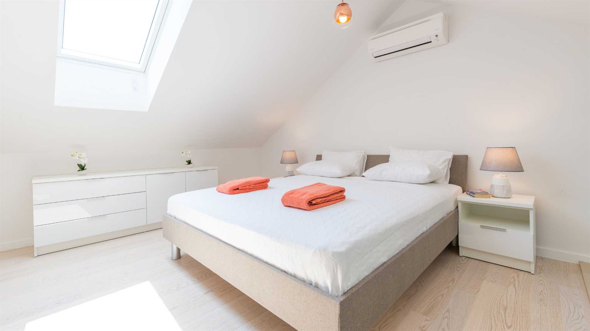 TopDeck | Three Bedroom