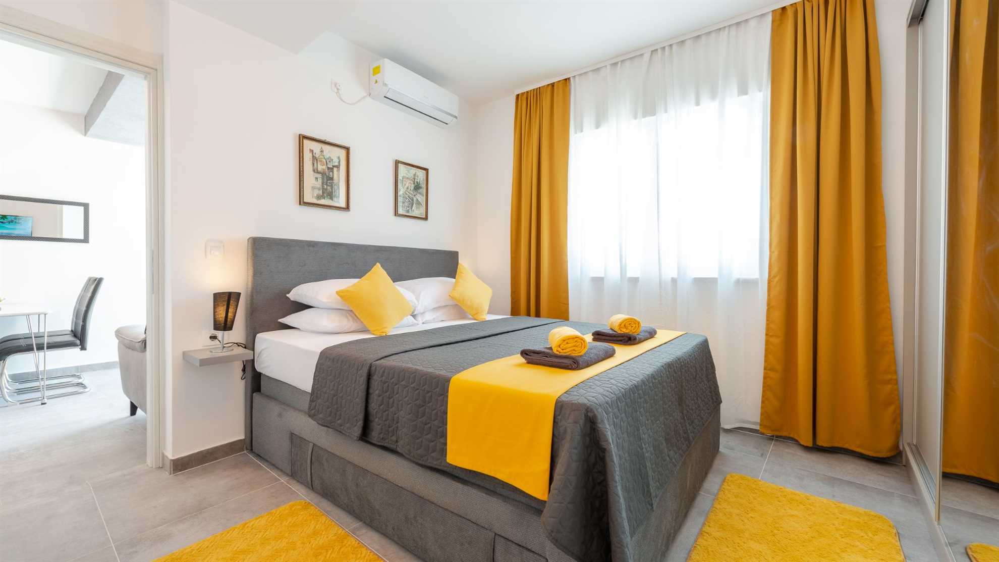 Nia Superior | Two-Bedroom