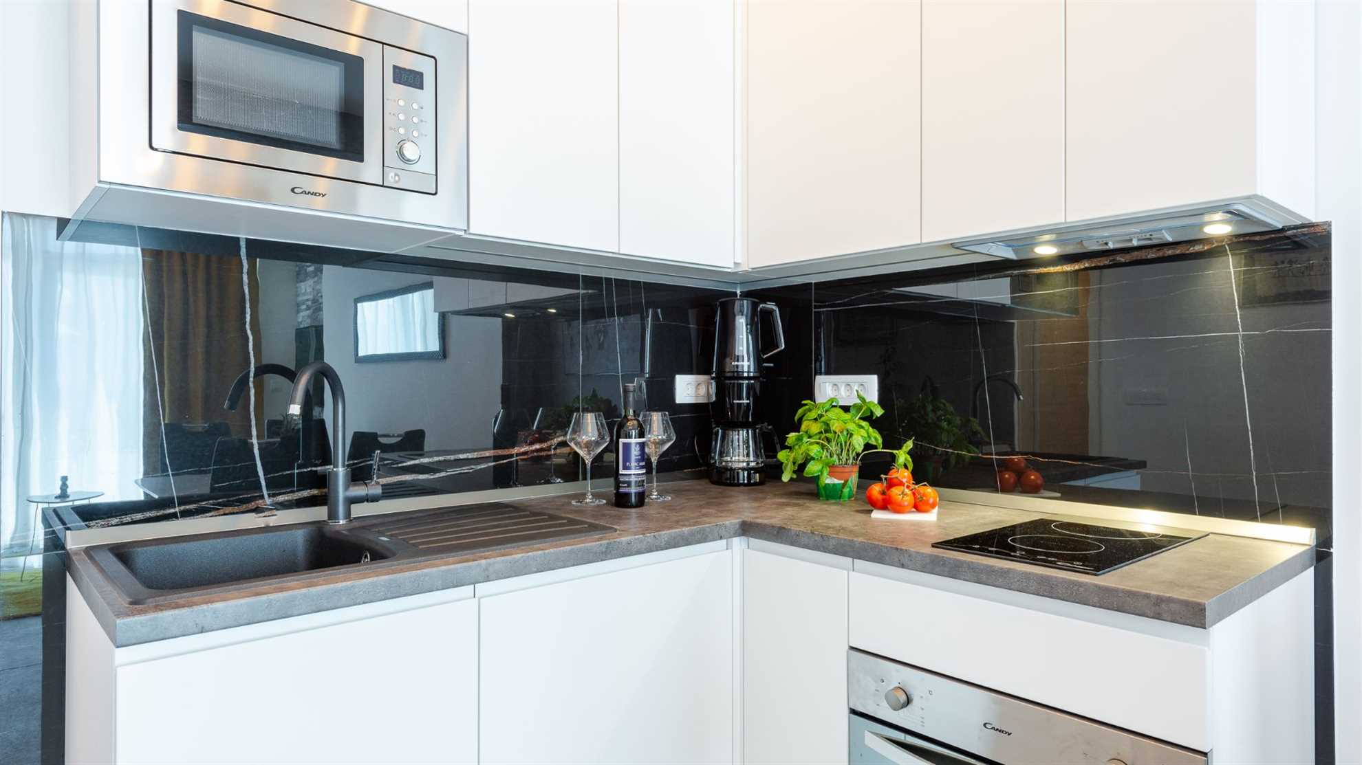 Nia Superior | Two-Bedroom