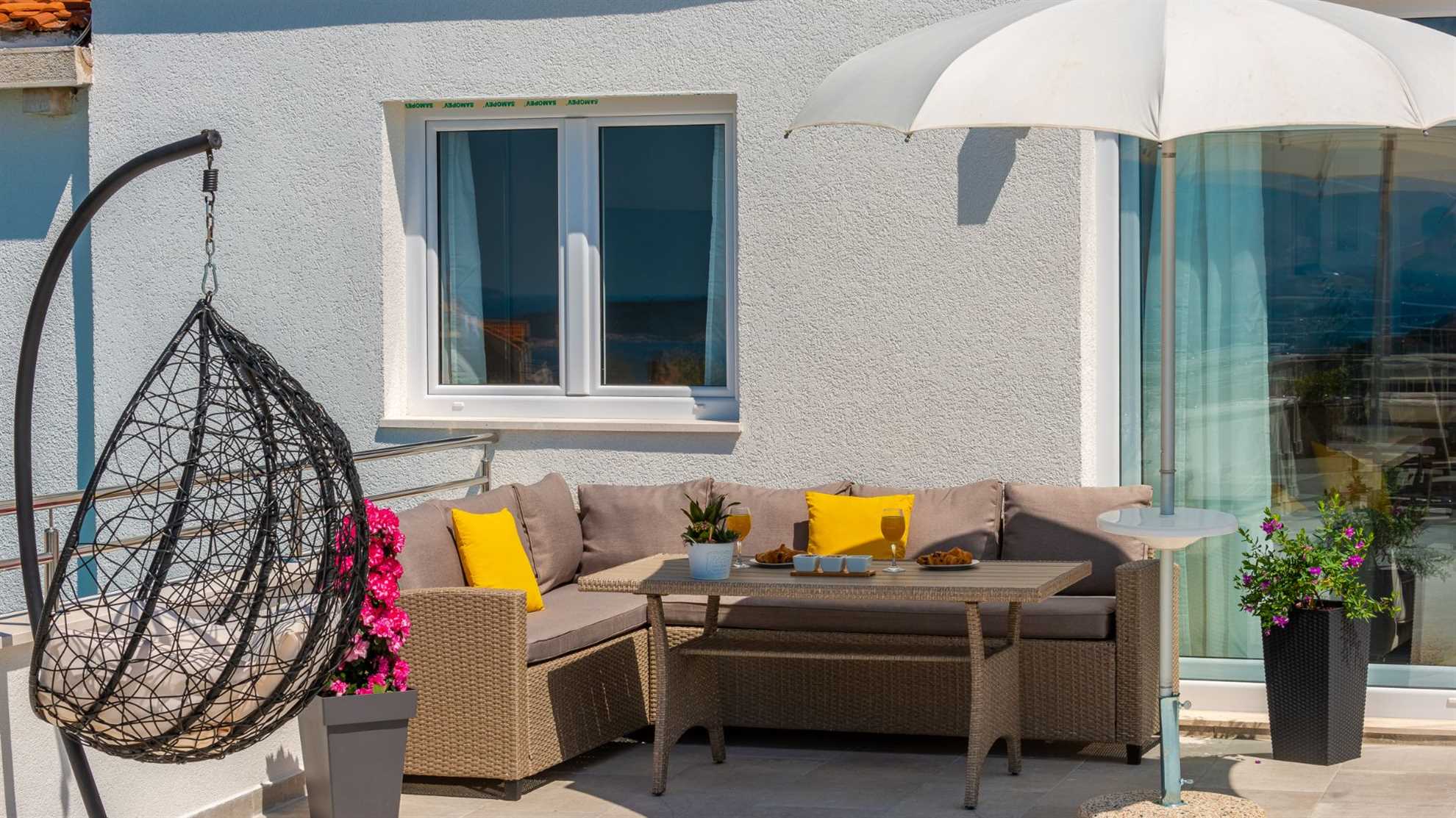 Nia Superior | Two-Bedroom