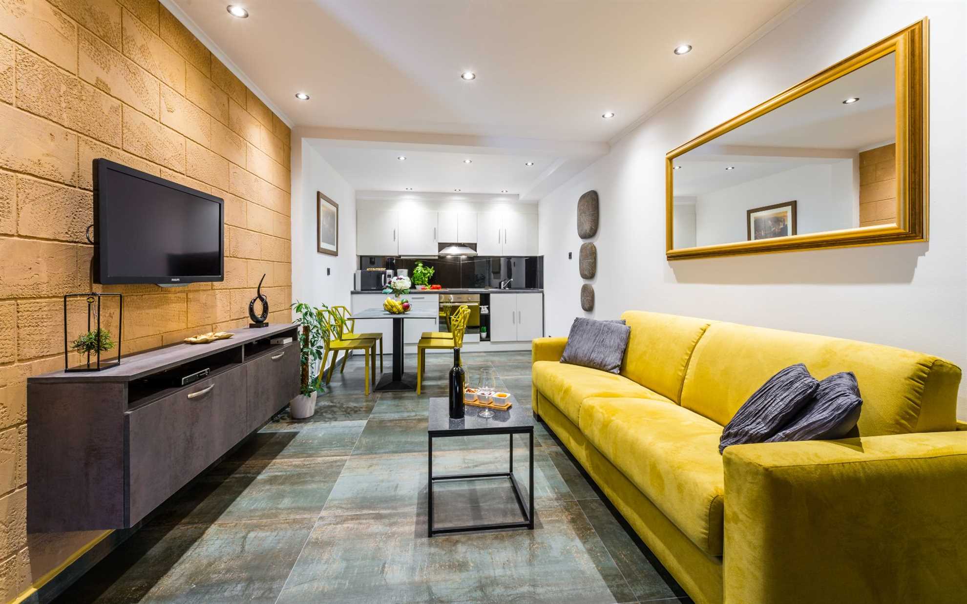 Nia Elegance | Sea View