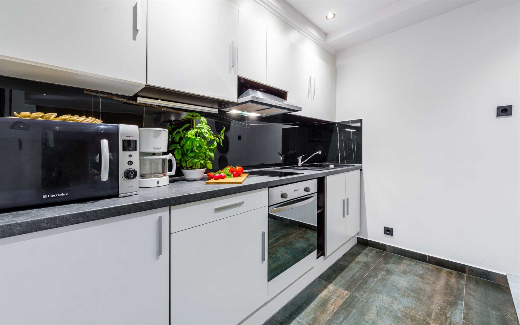 Nia Elegance | Sea View