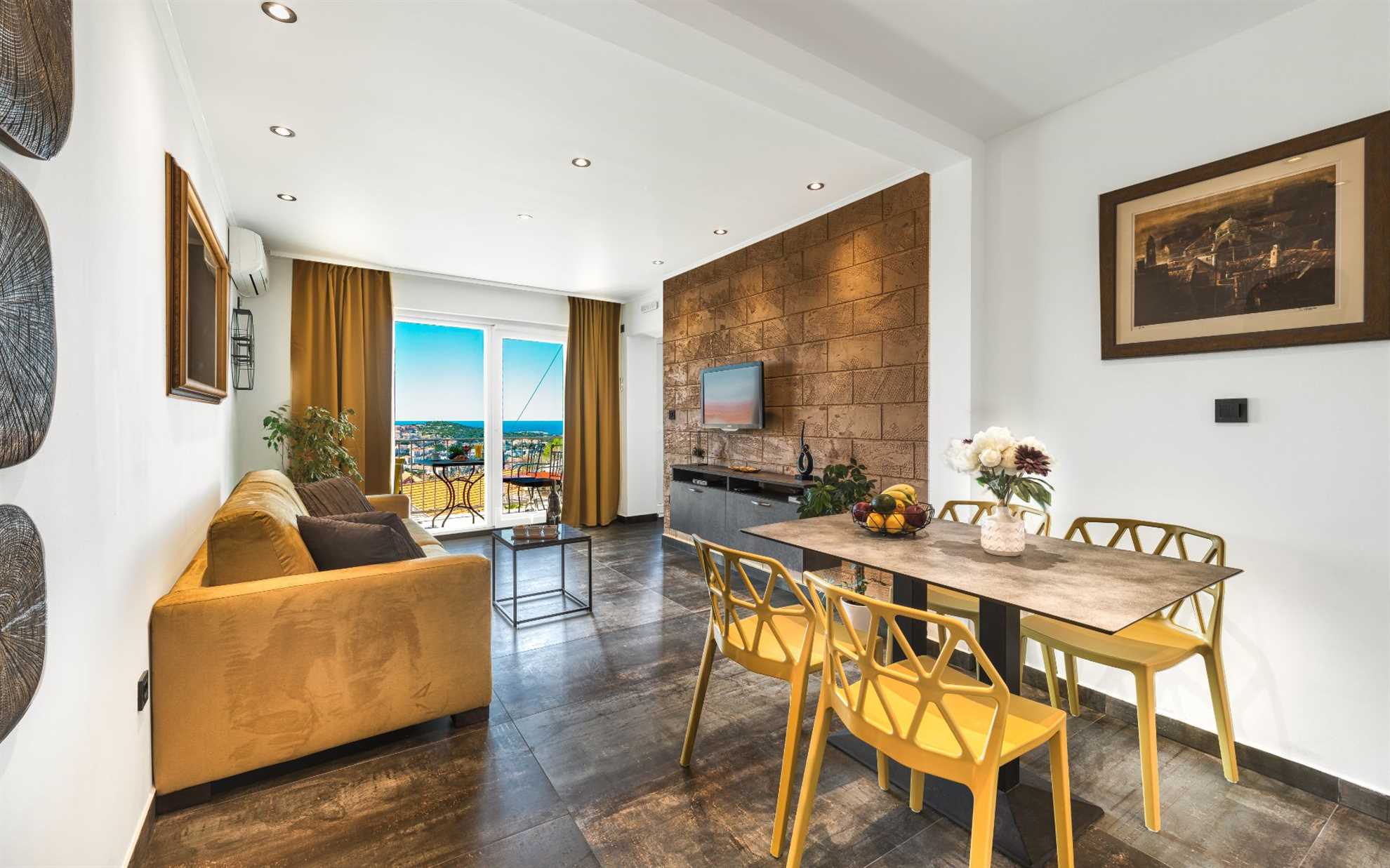 Nia Elegance | Sea View