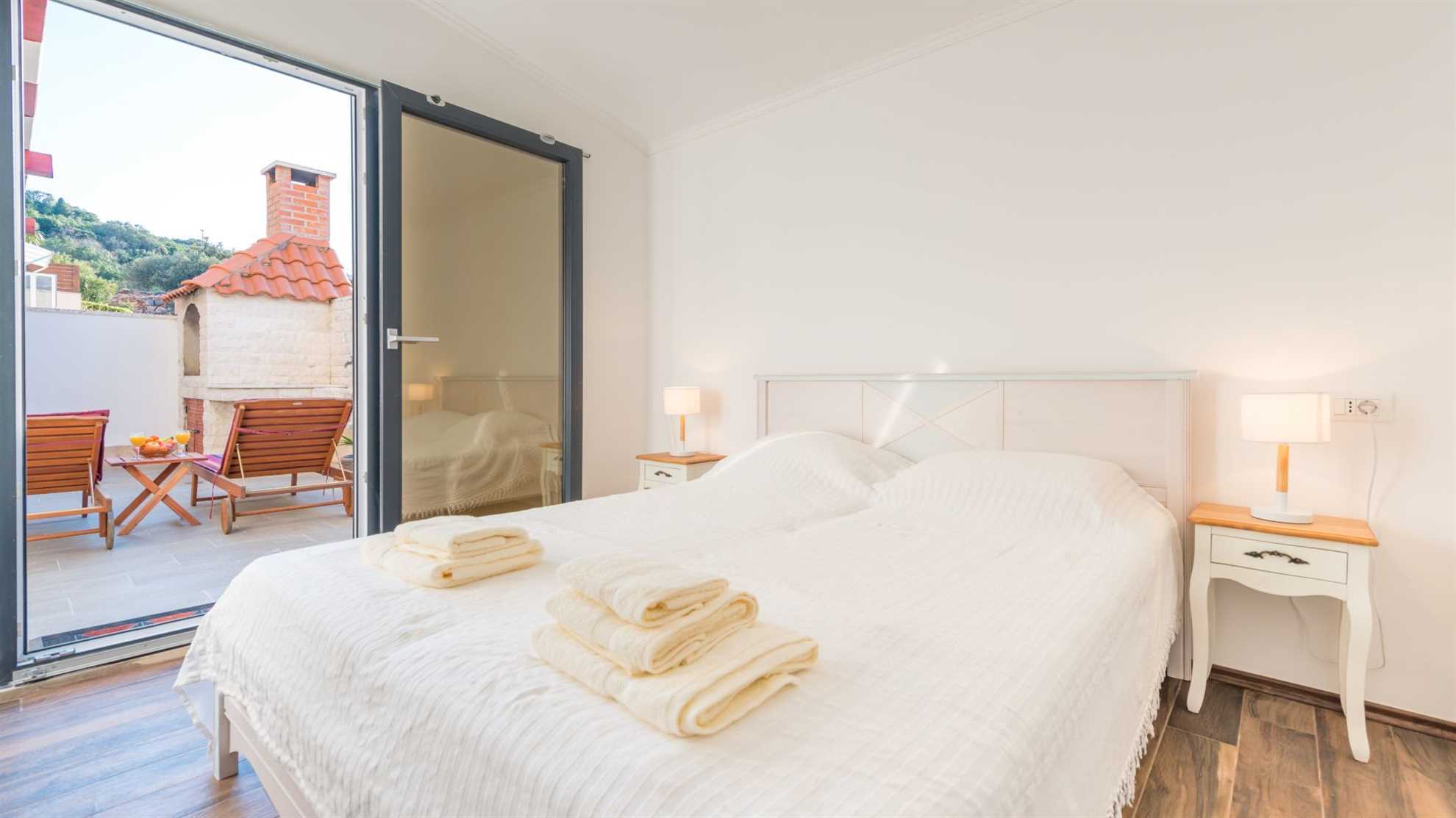 Apartment Nika | Parking
