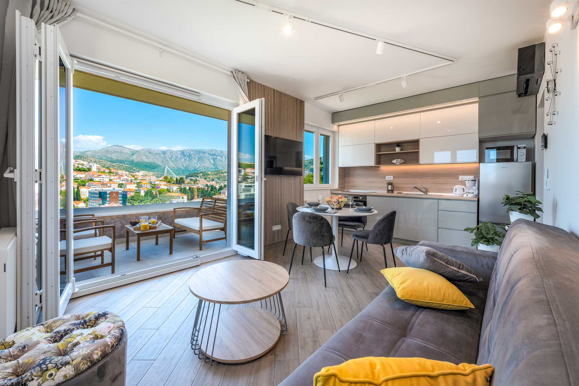 Sunset Luxury Residence I