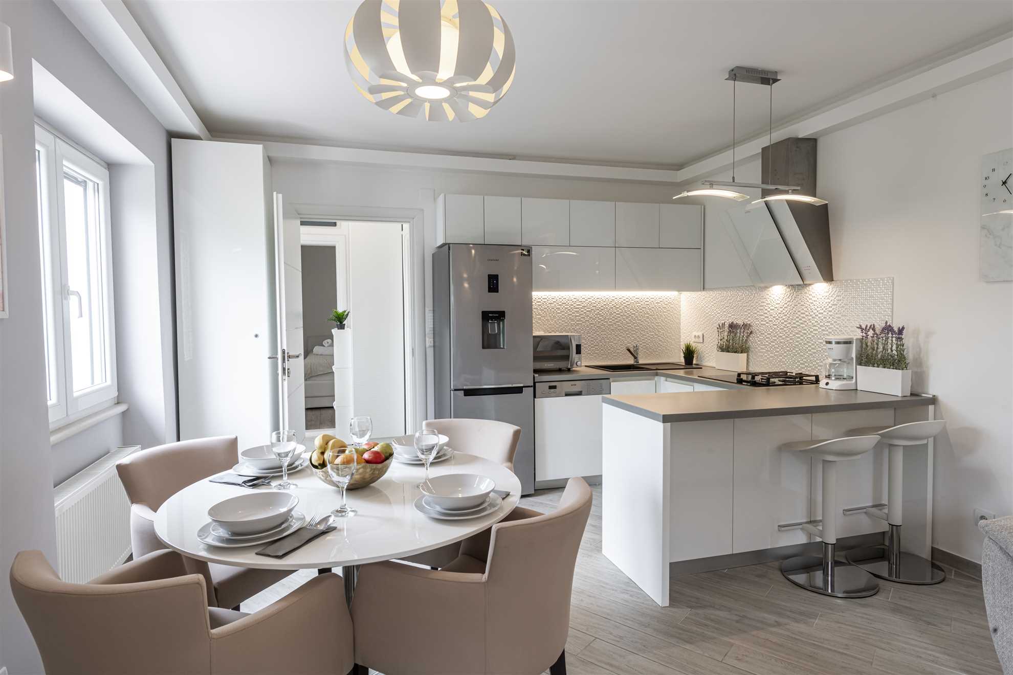 Sunset Premium Residence 4