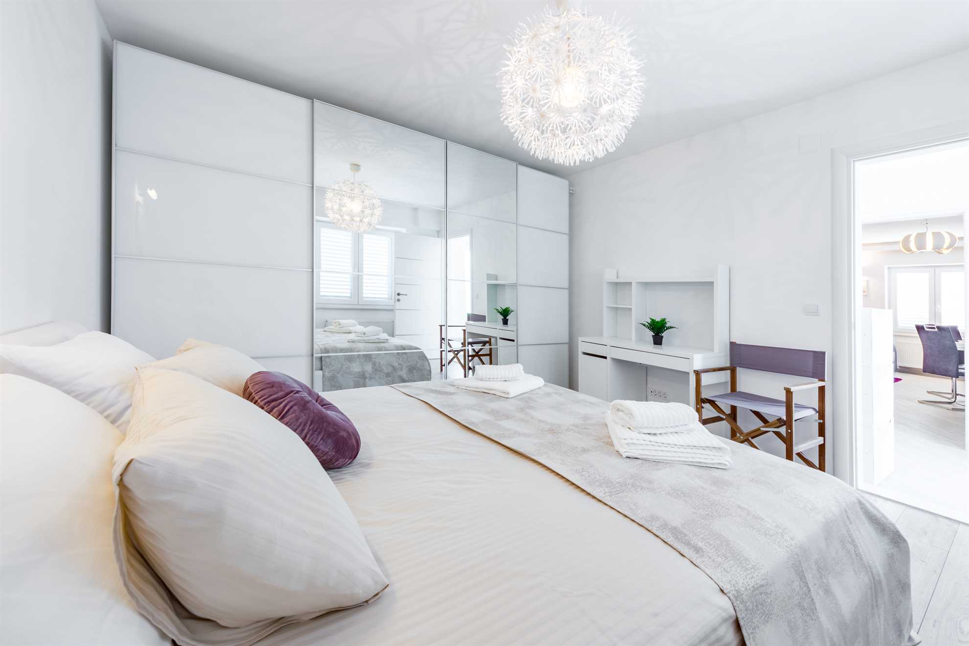 Sunset Premium Residence 4