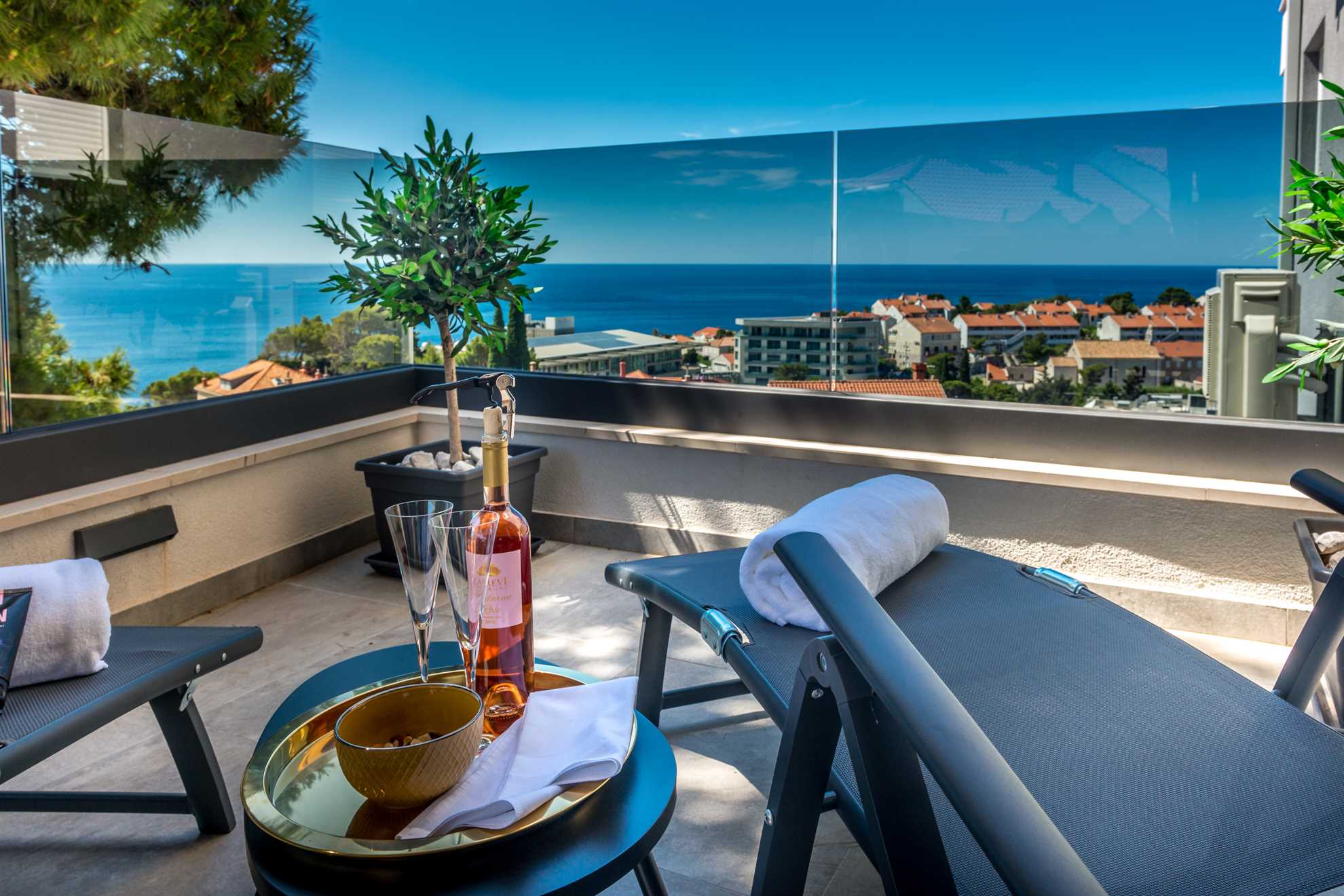 Deluxe Marangun | SeaView