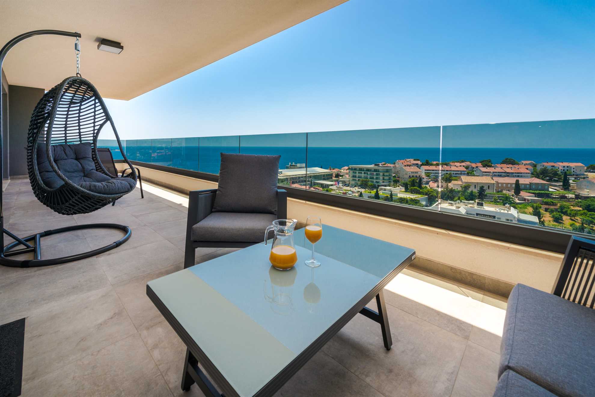 Superior Marangun | SeaView