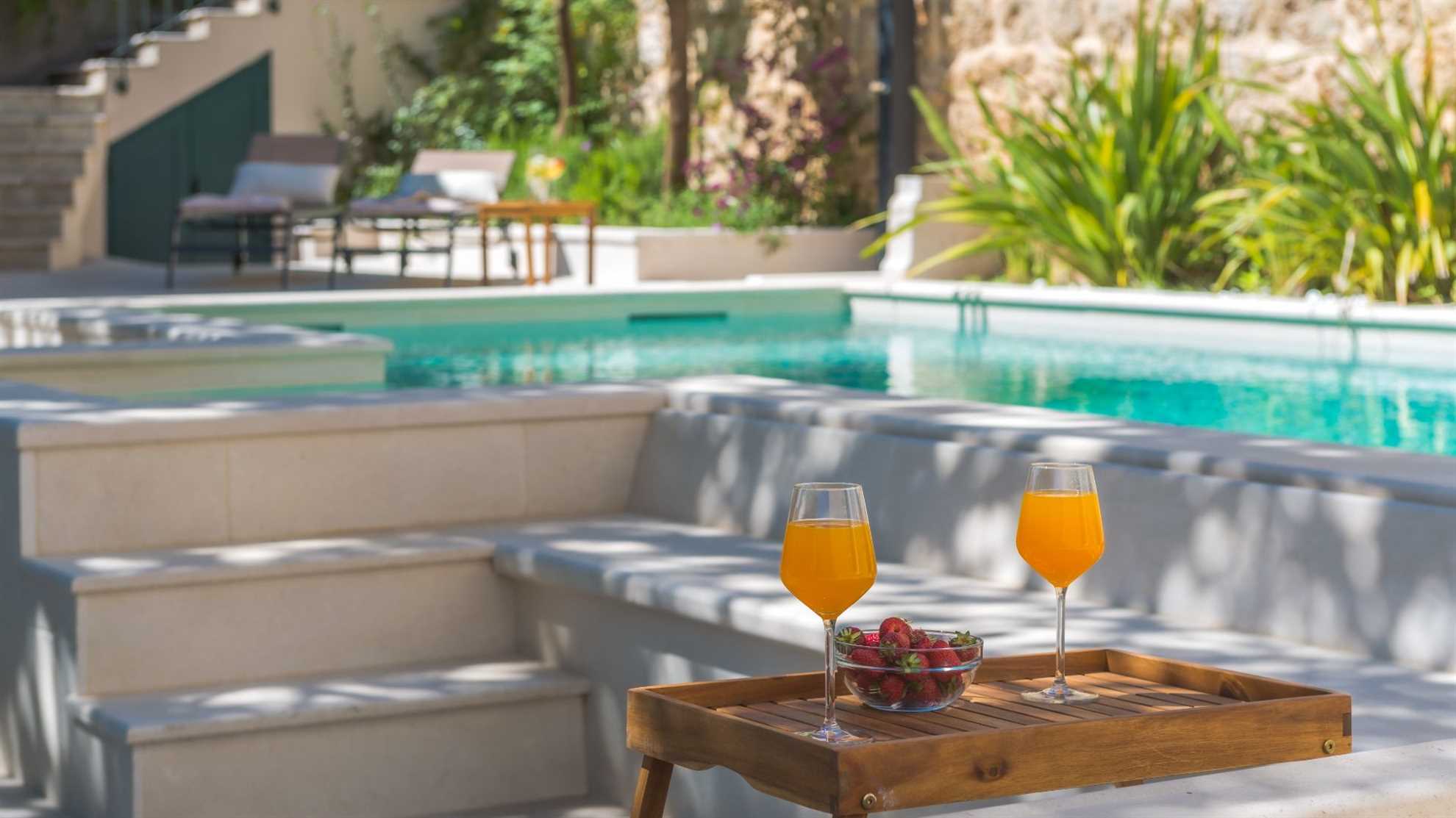 Villa Flores Garden I Private Pool