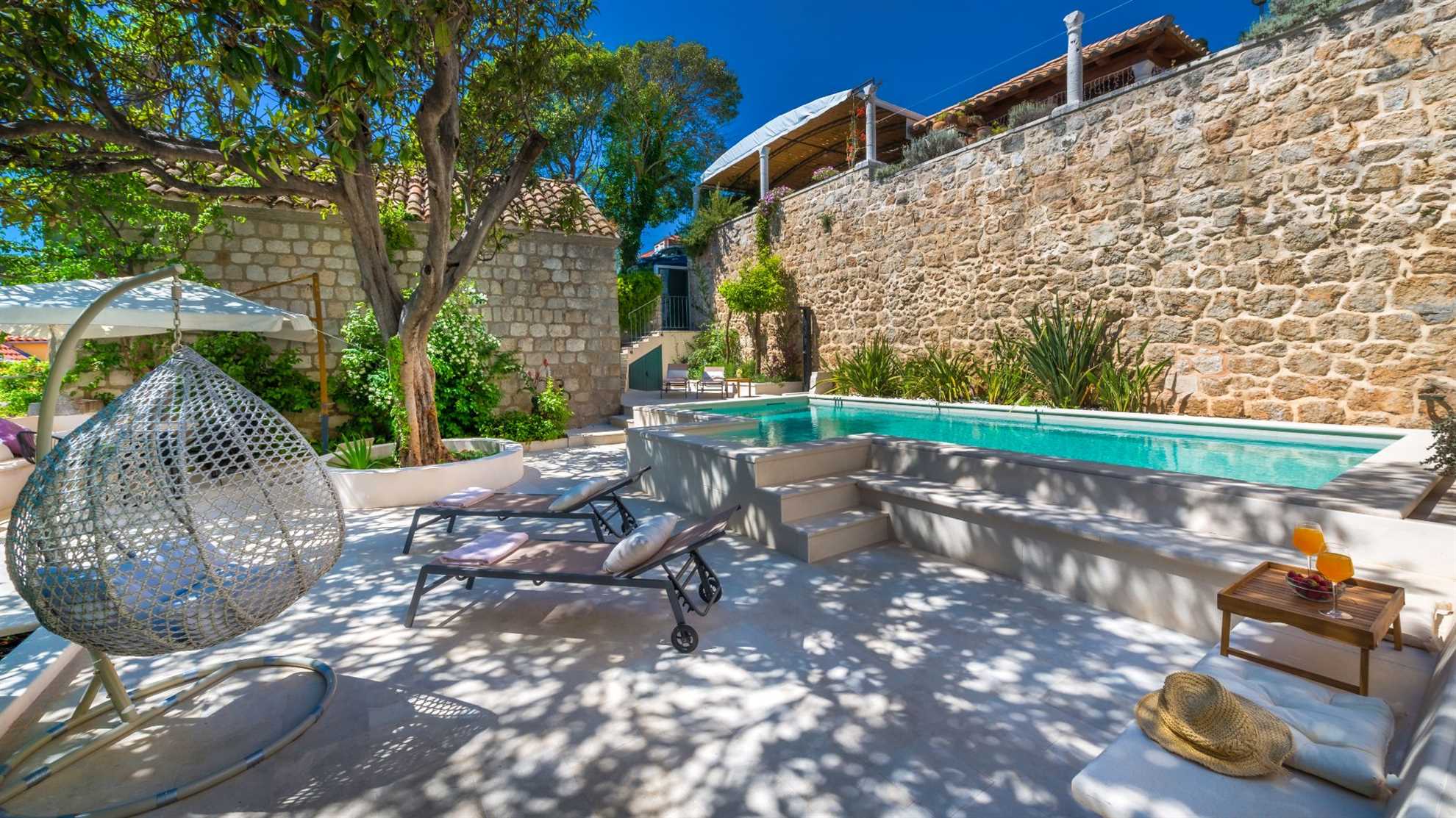 Villa Flores Garden I Private Pool