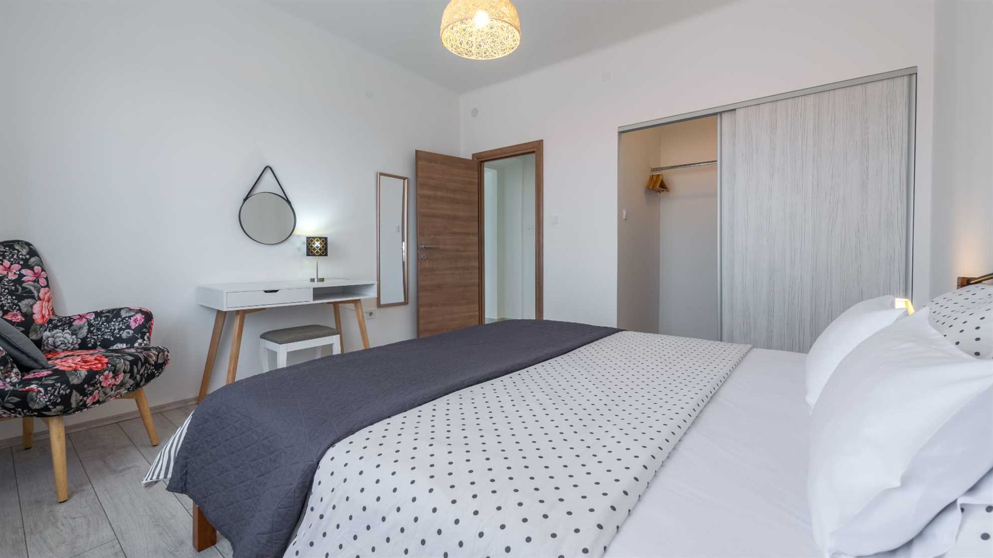 Apartment Ruzica I Free Parking