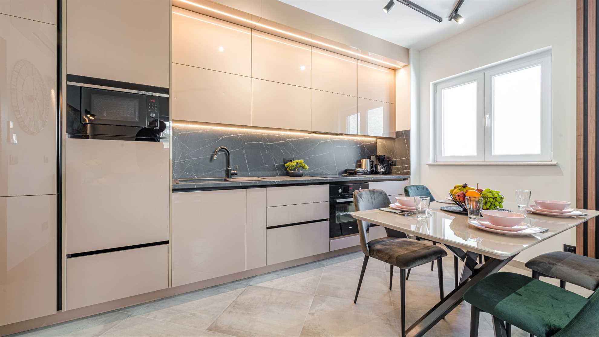 Sunset Premium Residence 1