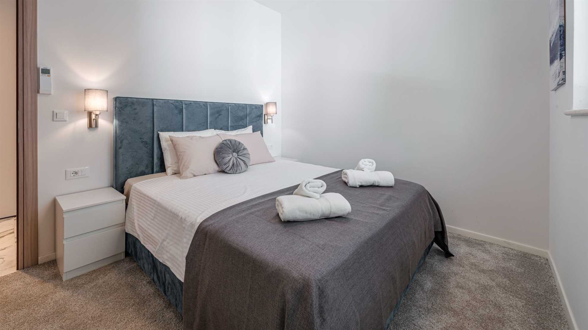 Sunset Premium Residence 2