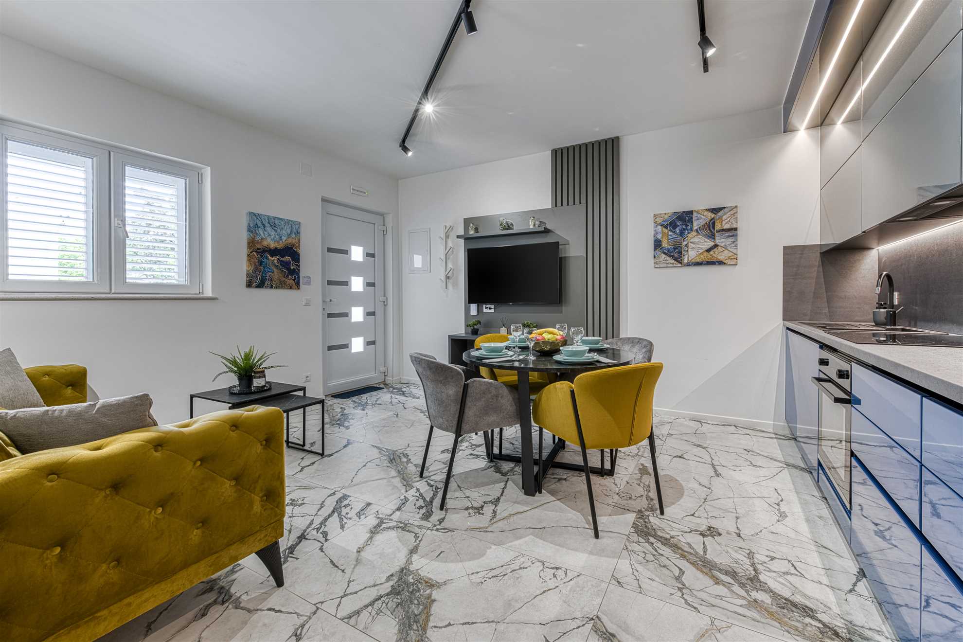 Sunset Premium Residence 2