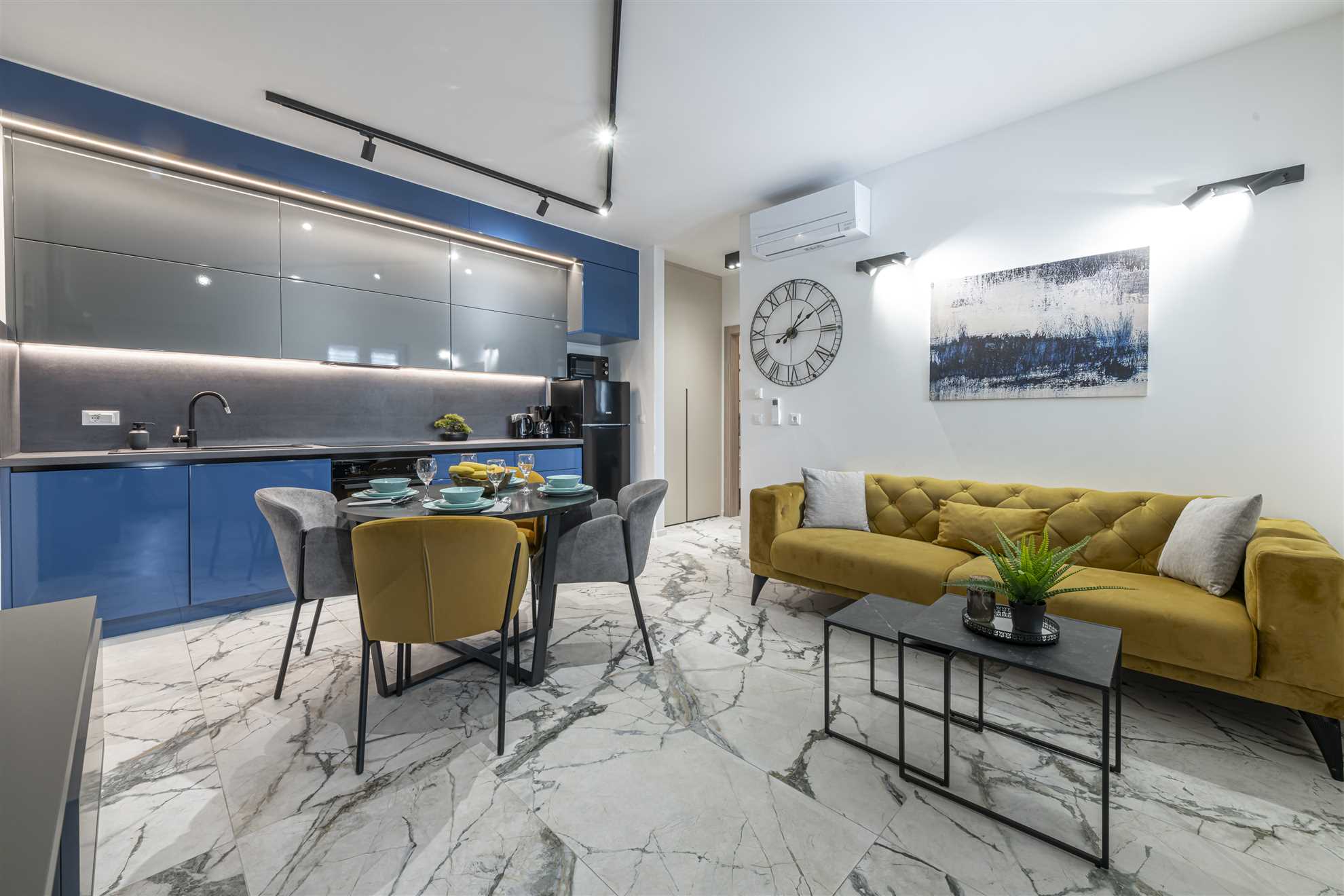 Sunset Premium Residence 2