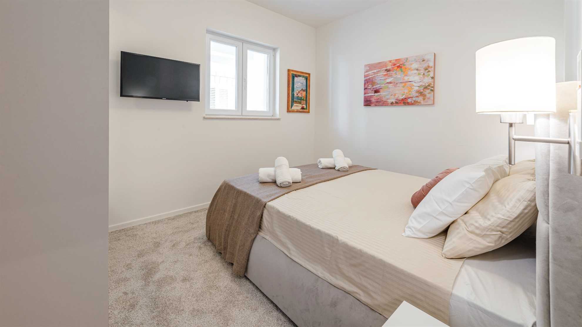 Sunset Premium Residence 3