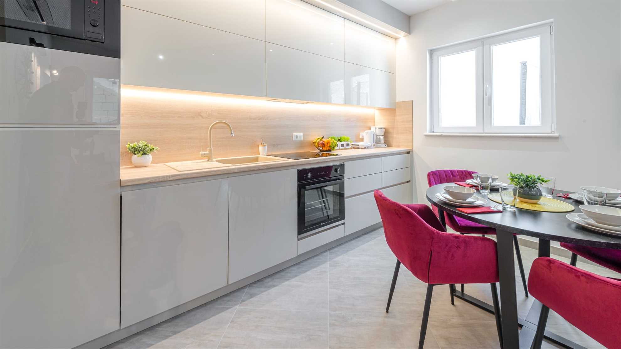 Sunset Premium Residence 3