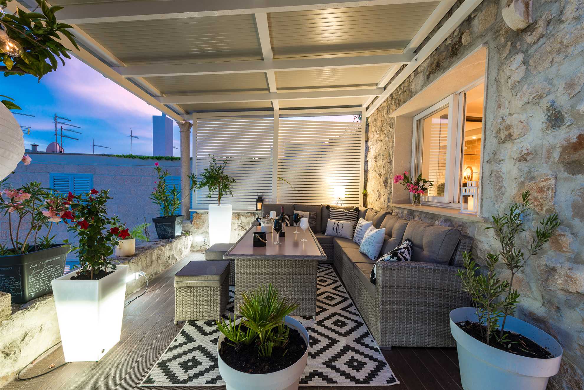 Apartment Oasis