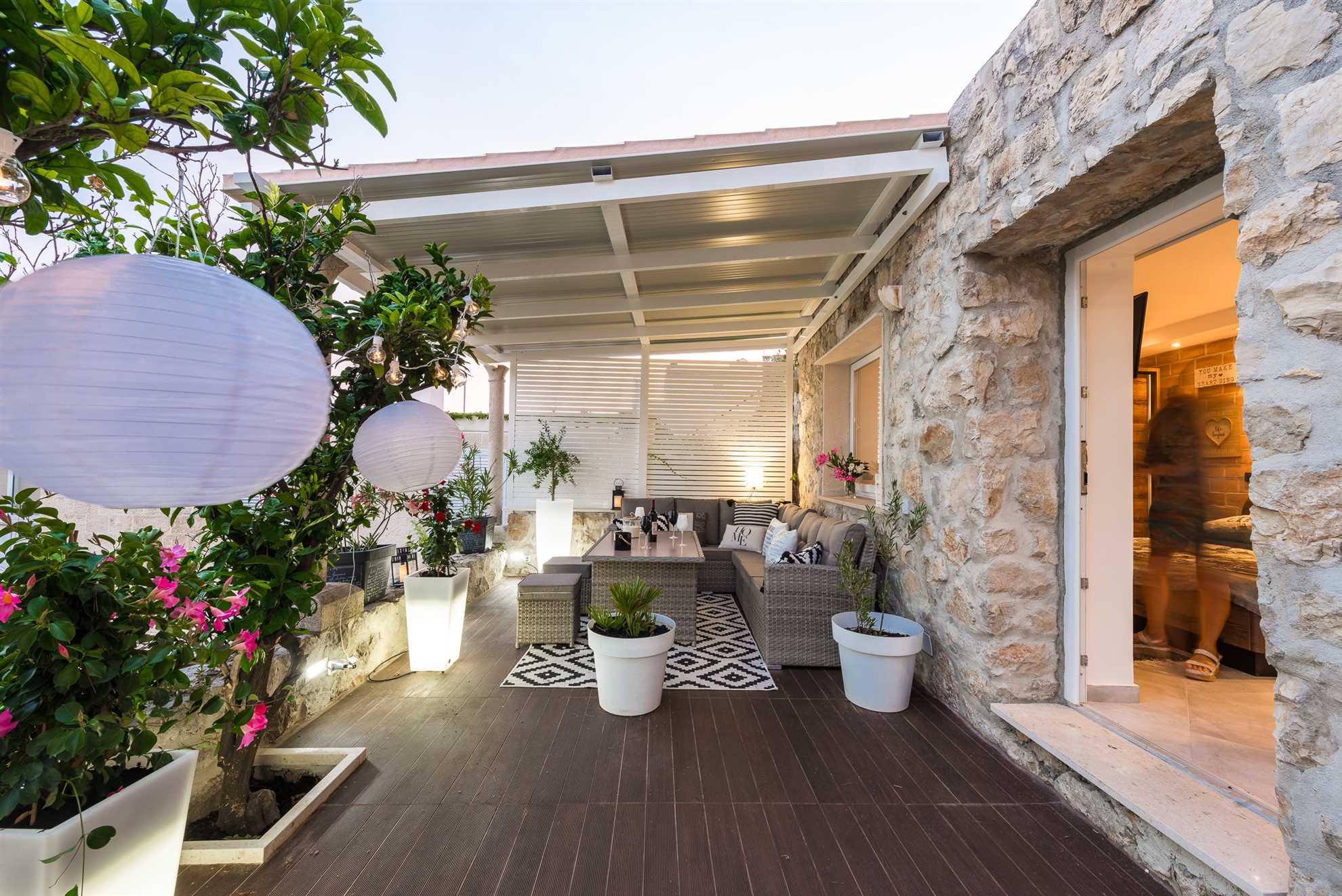 Apartment Oasis