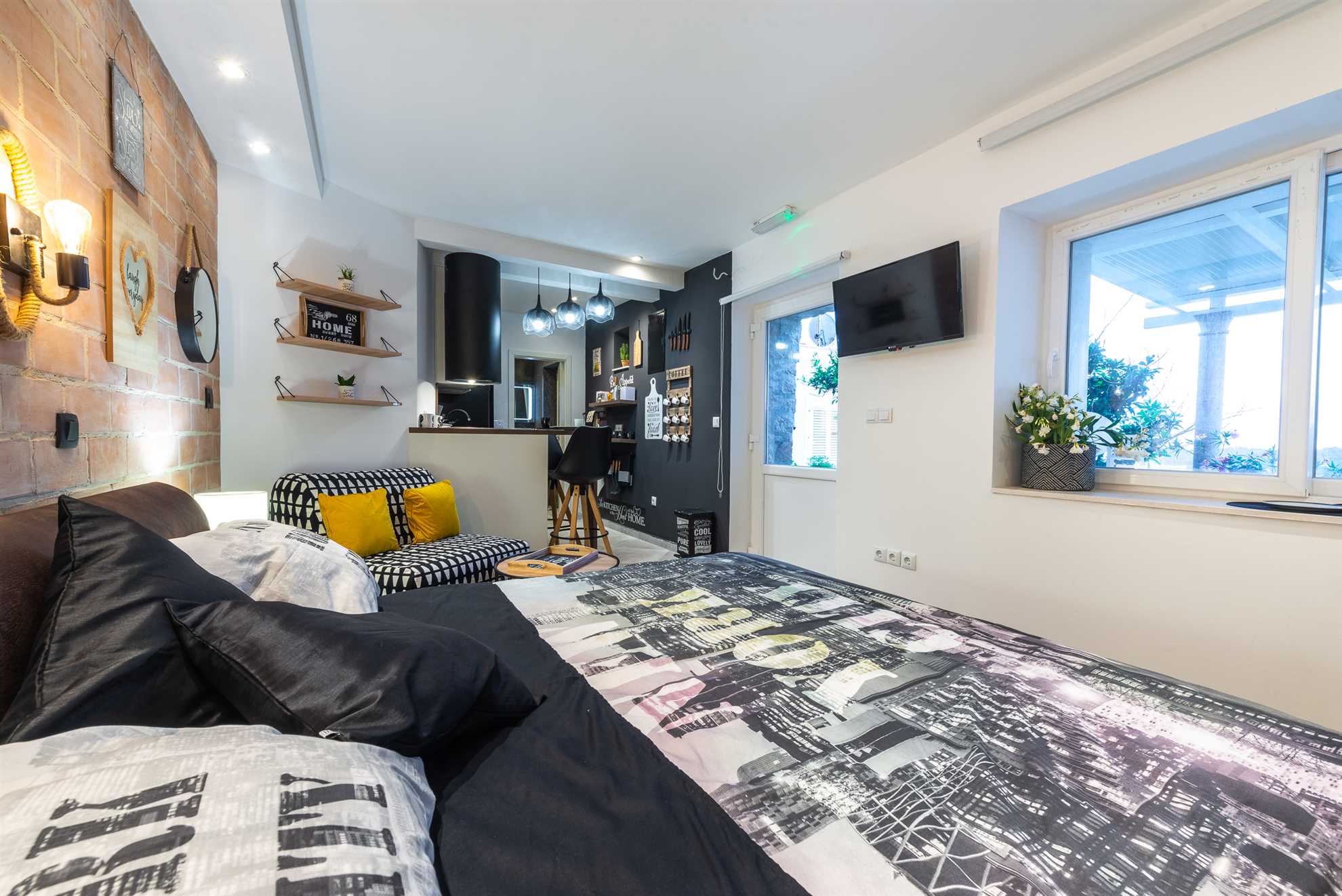 Apartment Oasis