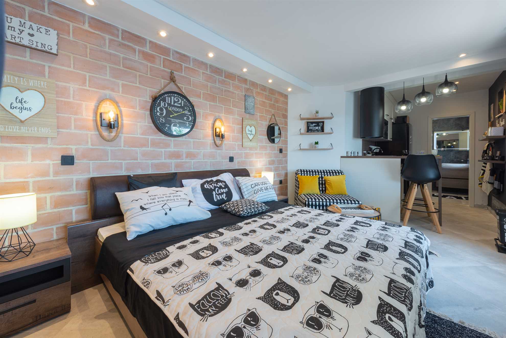 Apartment Oasis
