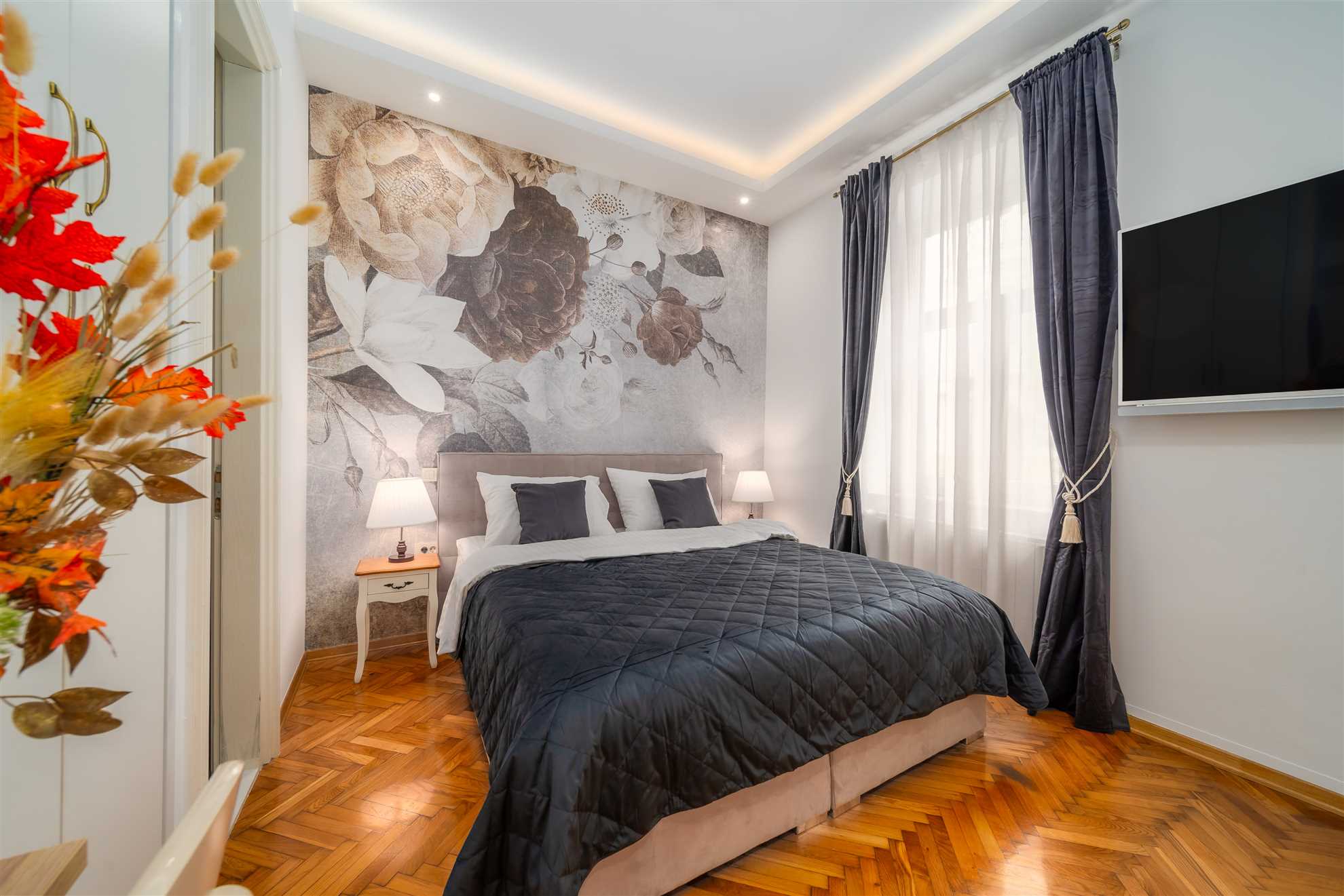 Aurelia Antik S1 ZAGREB