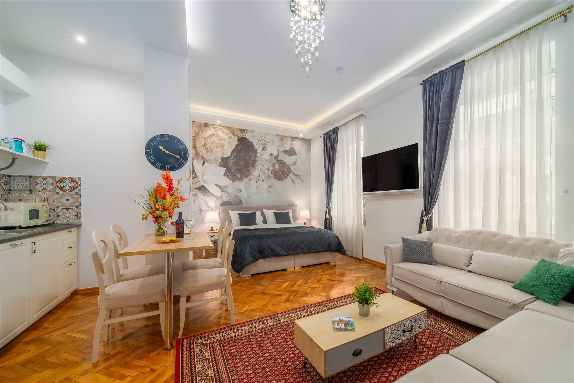 Aurelia Antik S1 ZAGREB