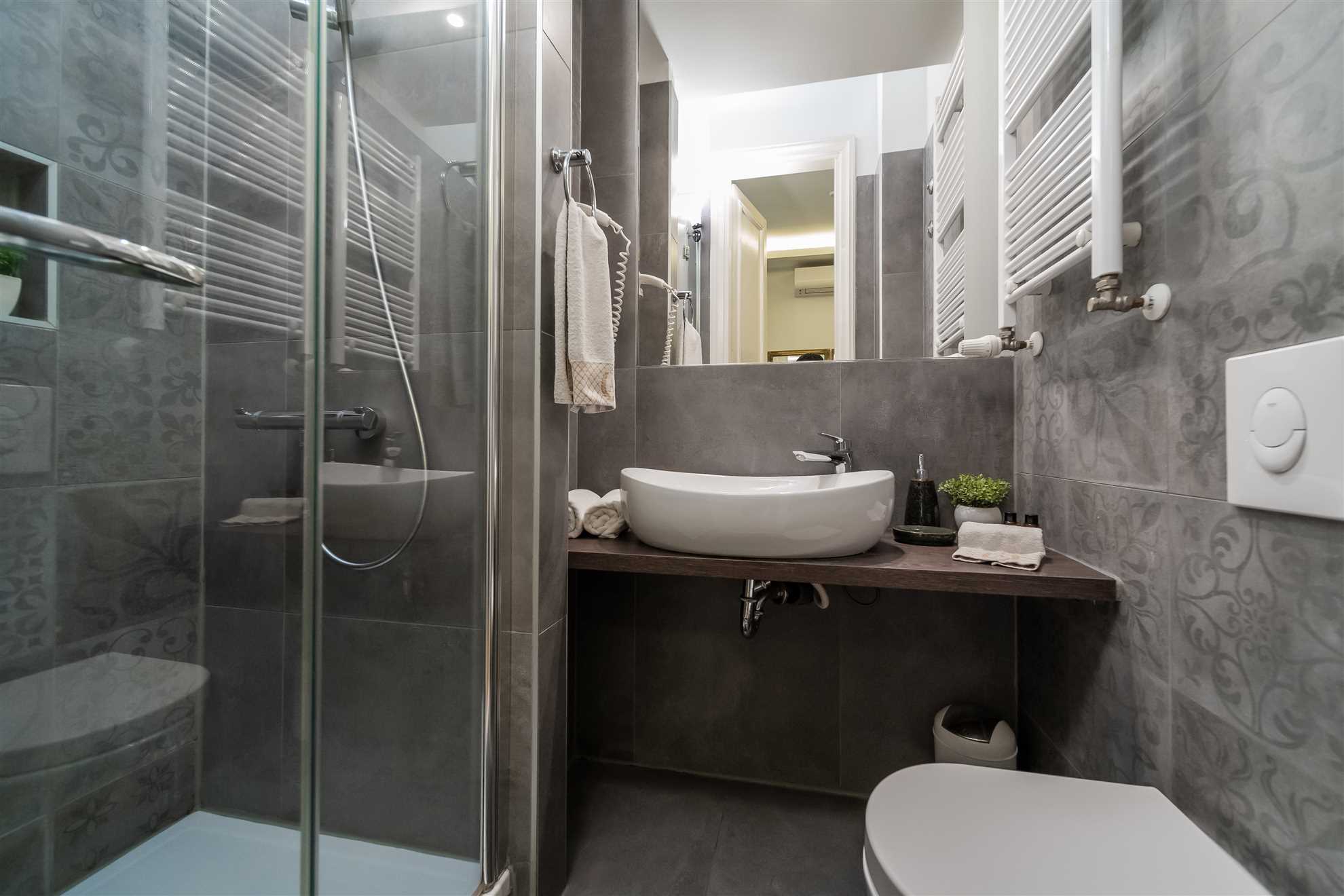 Aurelia Antik R2 ZAGREB
