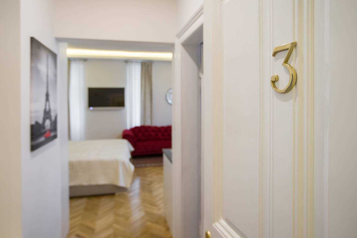 Aurelia Antik S3 ZAGREB