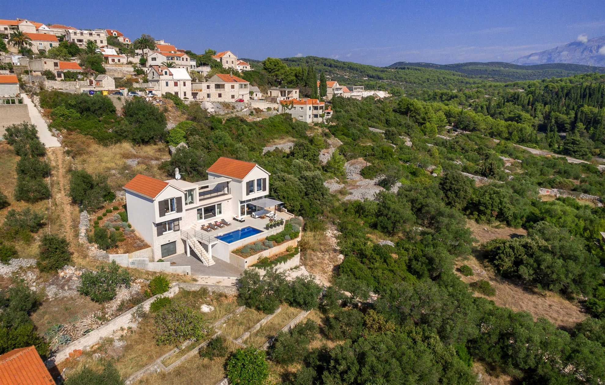 Villa Andora, Modern Villa in Selca