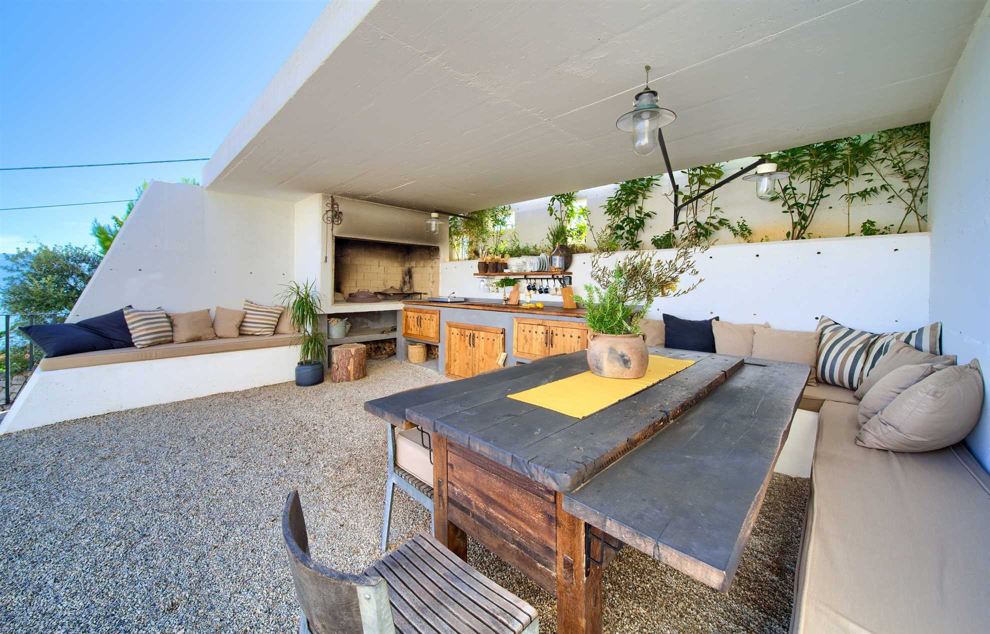 Villa Kucha 26b z bazenom in s čudovitim pogledom na morje