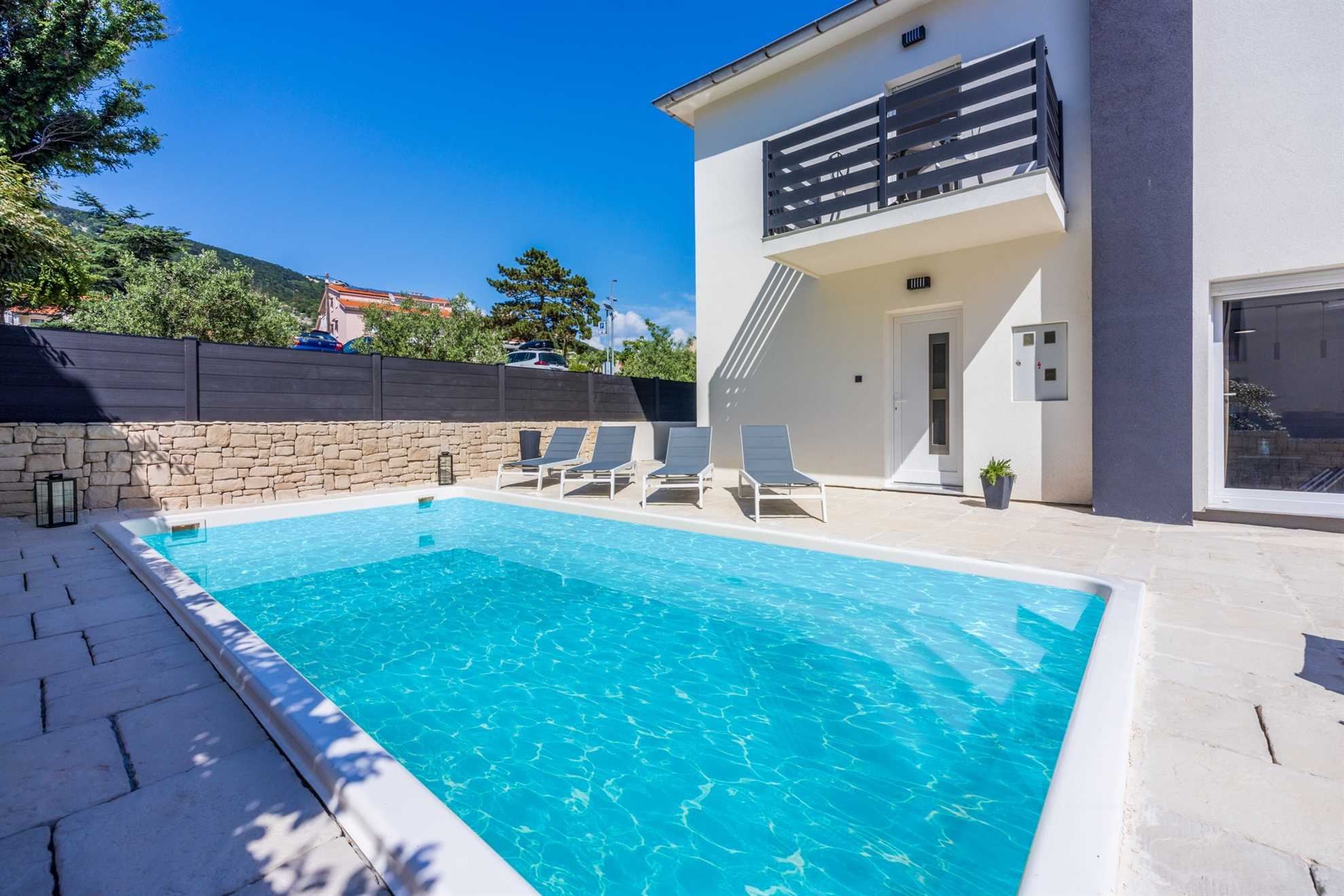 Villa Soleil am Meer mit privatem Pool