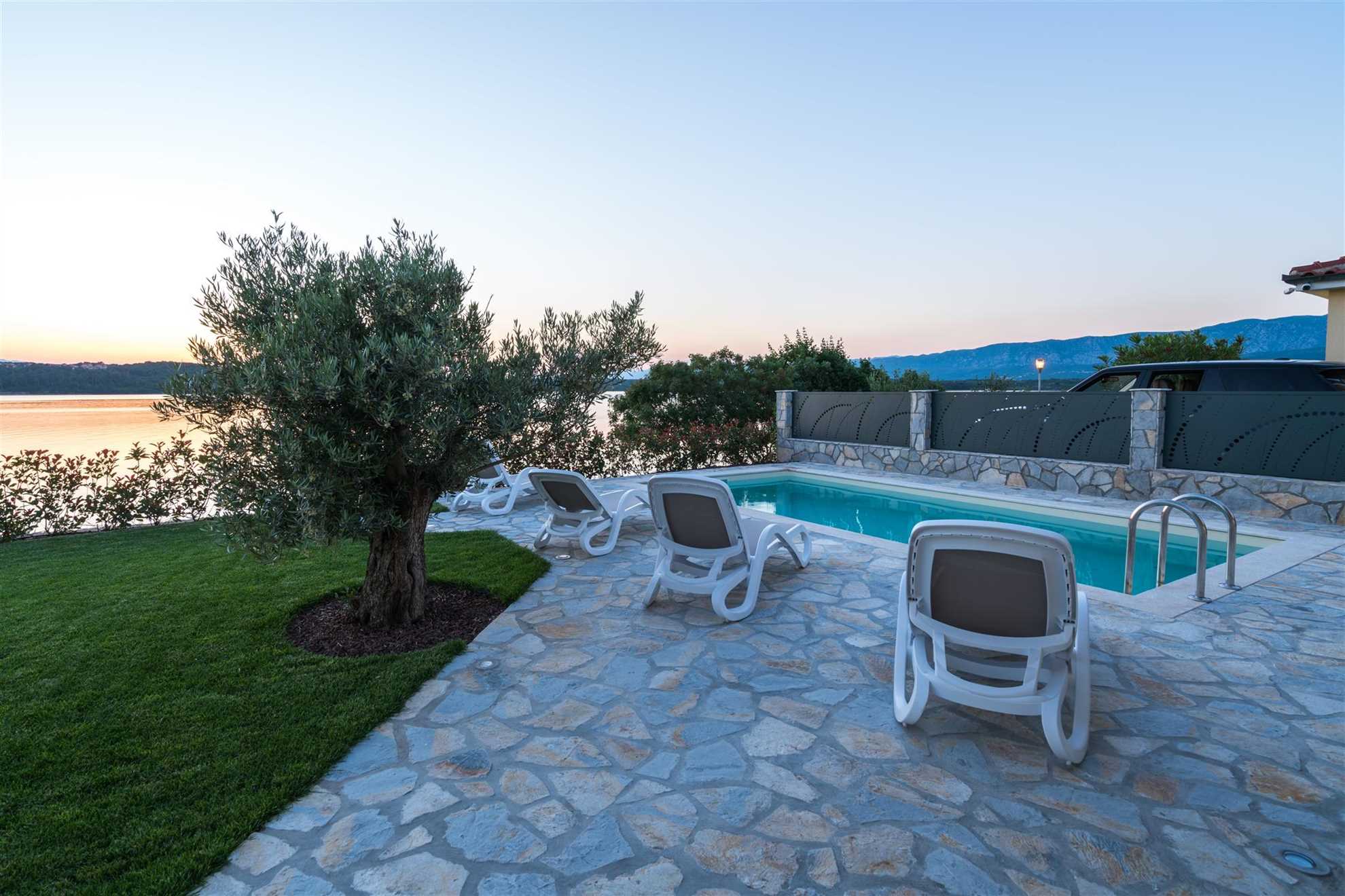 Seafront Villa Claudia with a panoramic Seaview and a swimming pool