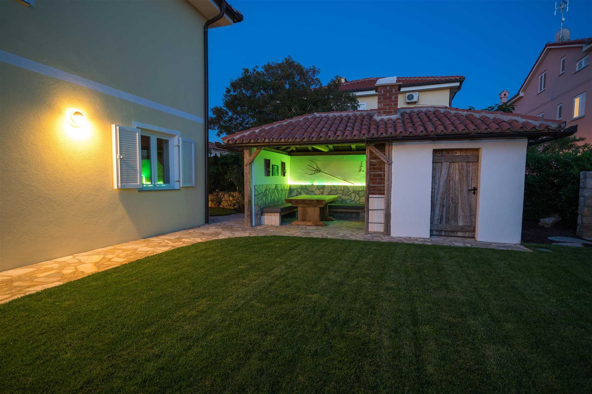 Seafront Villa Claudia with a panoramic Seaview and a swimming pool