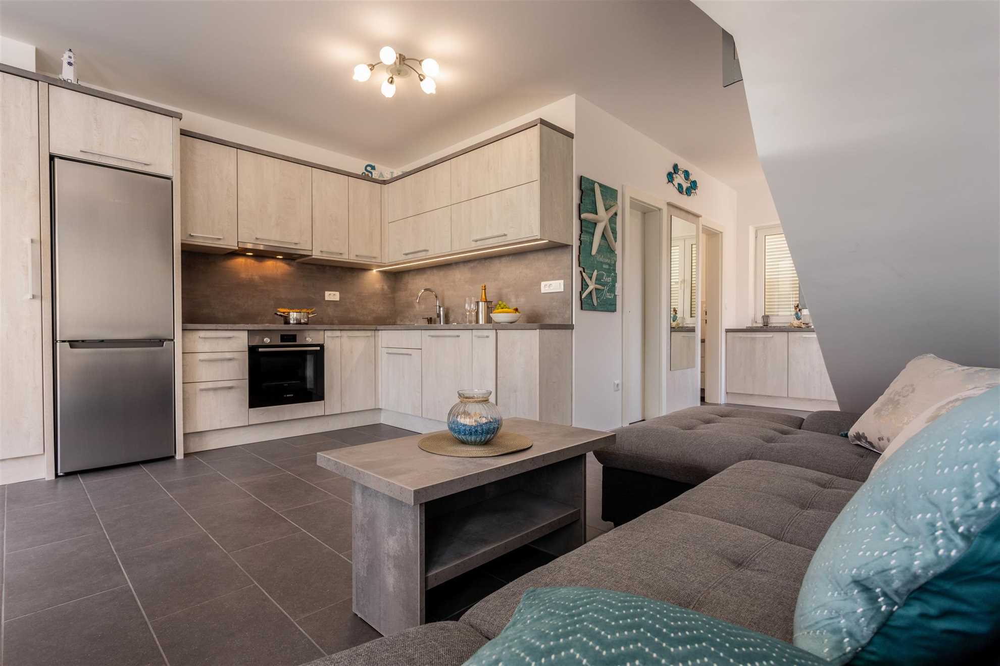 Villa Oasis with swimming pool, Seaview, outdoor kitchen, SUP, kayak and bikes