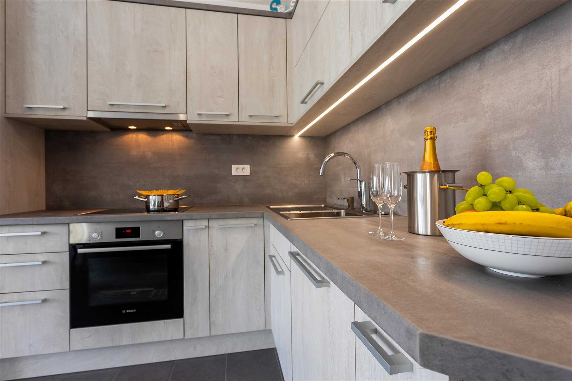 Villa Oasis with swimming pool, Seaview, outdoor kitchen, SUP, kayak and bikes