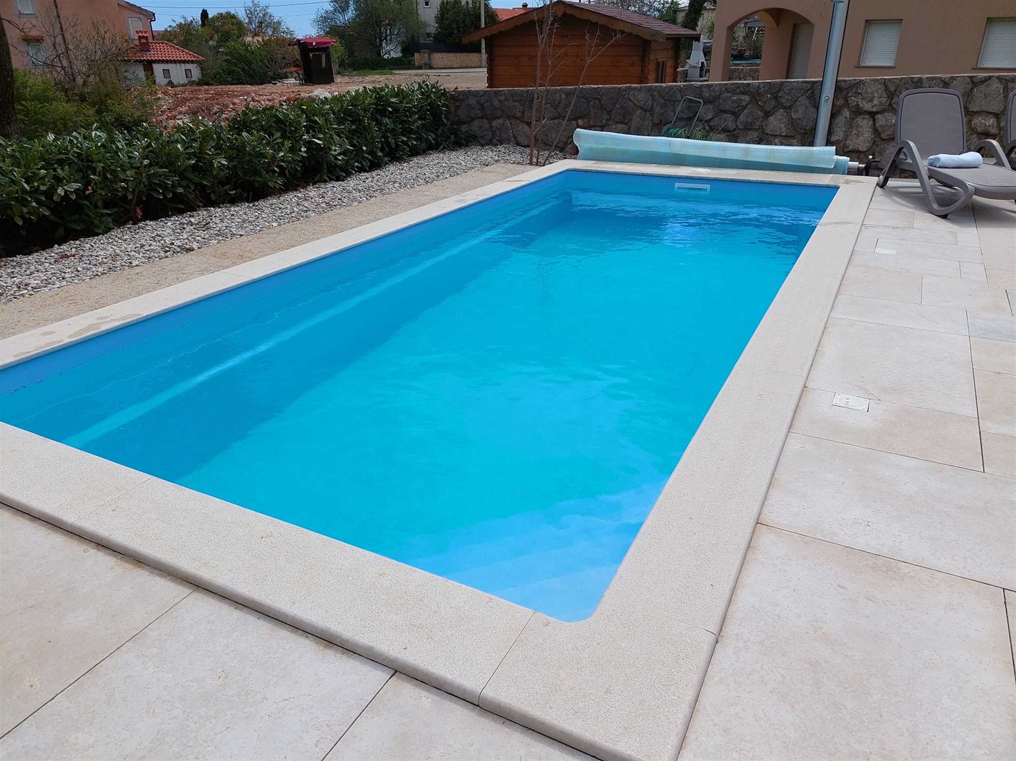 Villa Lavender's Breeze z ogrevanim bazenom, jacuzzijem & kolesi