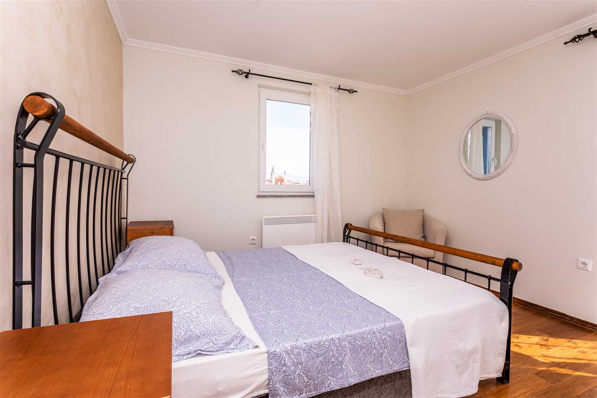 Villa Pinia s čudovitim pogledom na morje in z ogrevanim bazenom