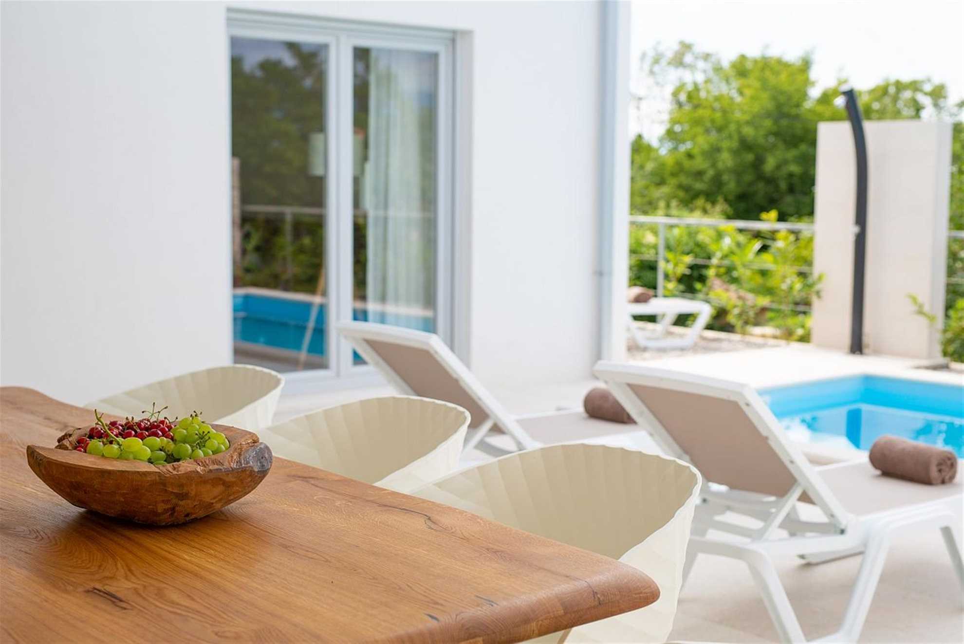 Villa Terra mit beheiztem Pool